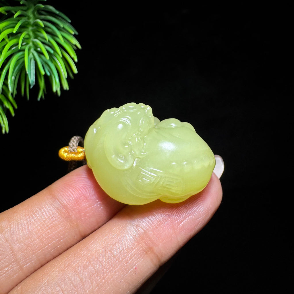 和田玉山料黄玉貔貅（yc714996）
