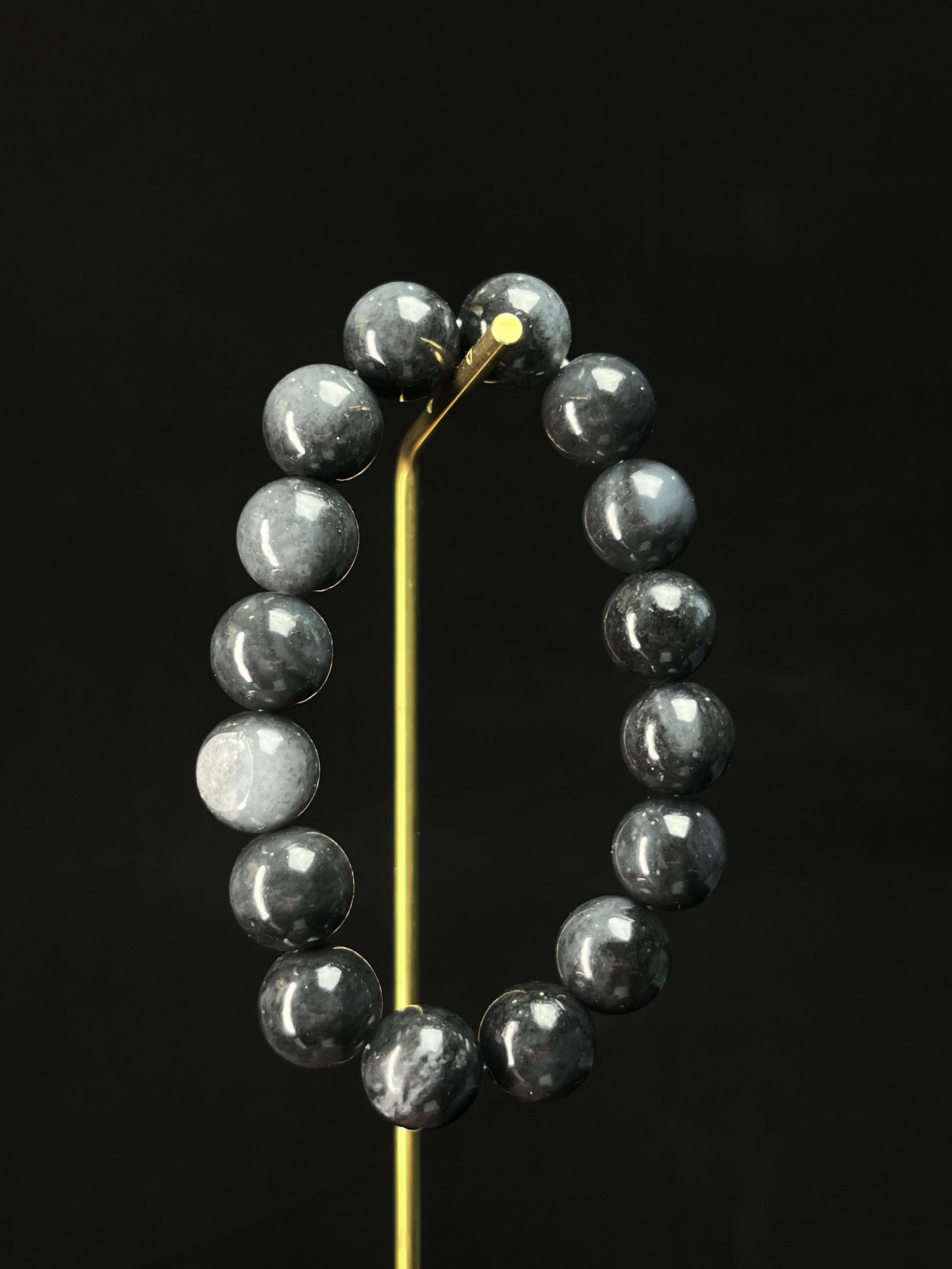 和田玉青花籽料带皮手串（11.5卡）（yc234133）