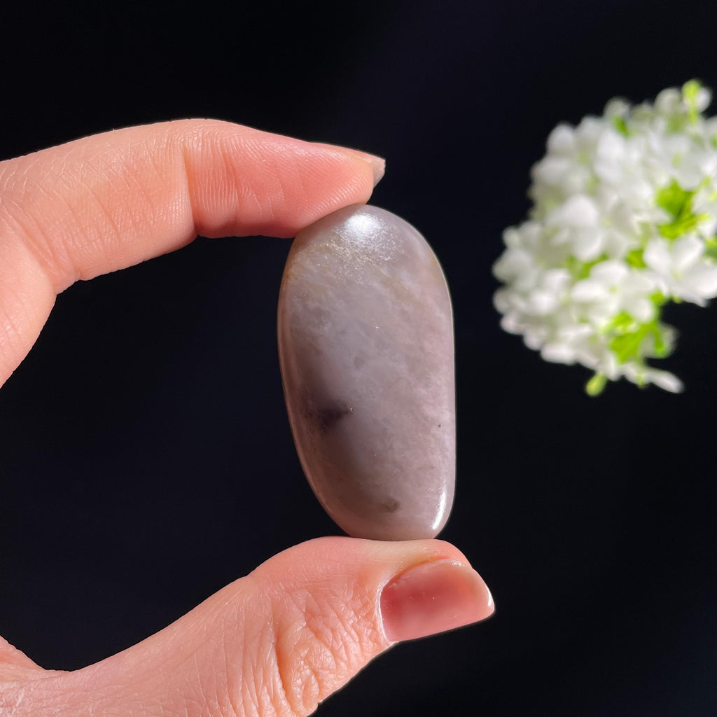 和田玉桃花玉“桃之夭夭”籽料原石（yc284315）