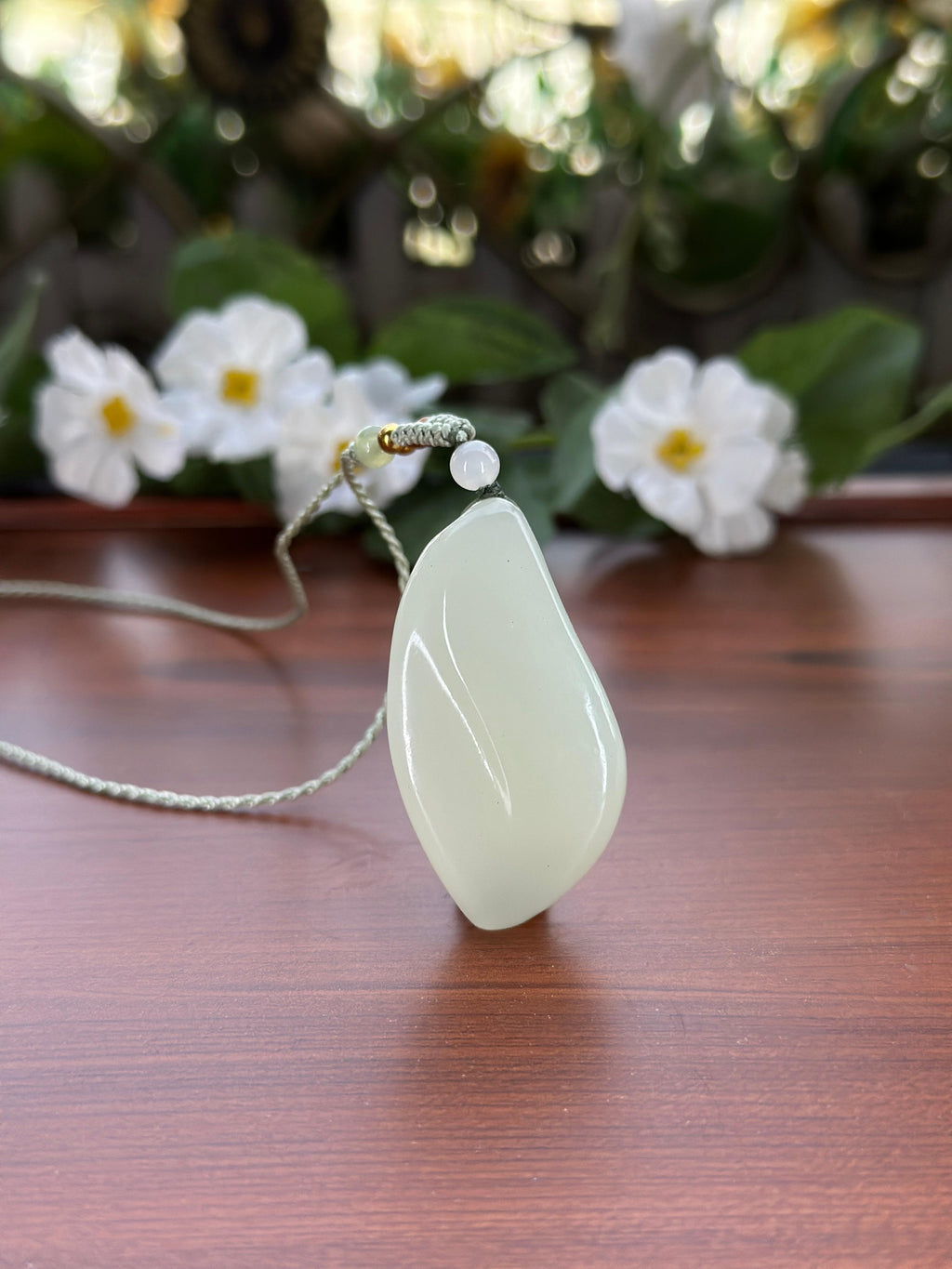 和田玉白玉玉兰花挂件（yc704670）