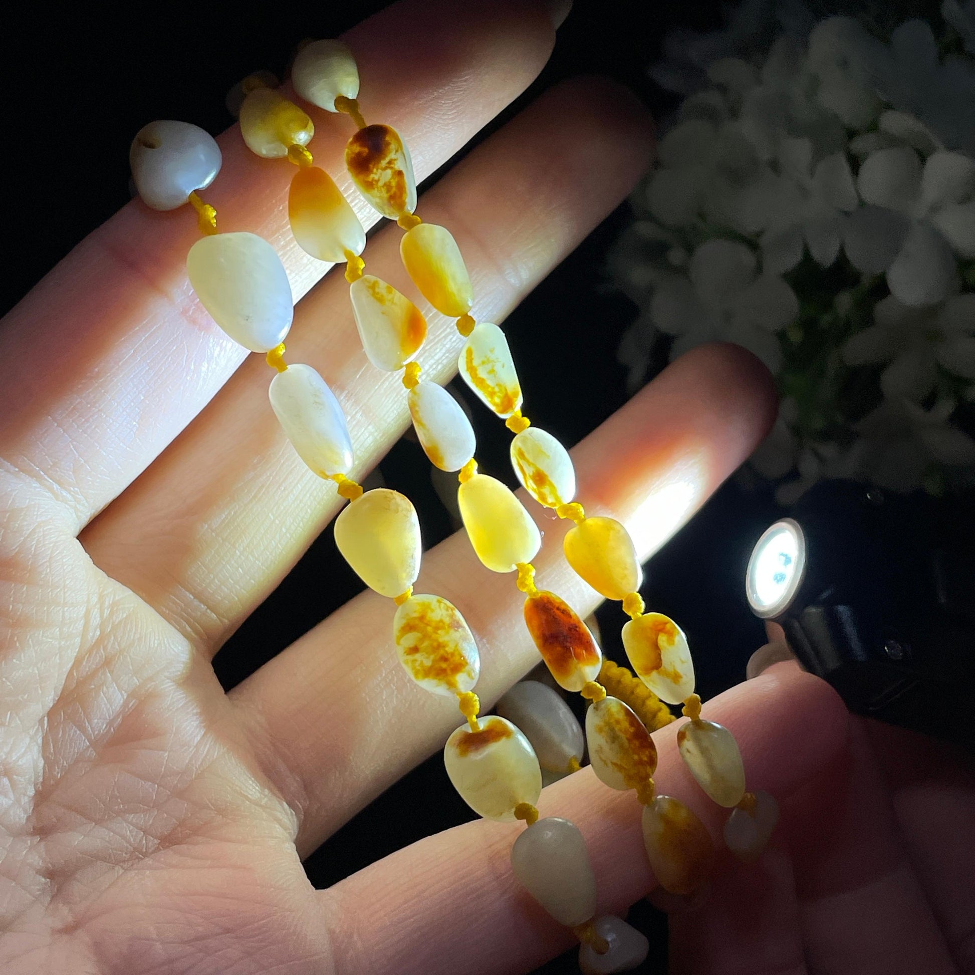 新疆天然和田玉红皮白肉原籽项链（yc355859）