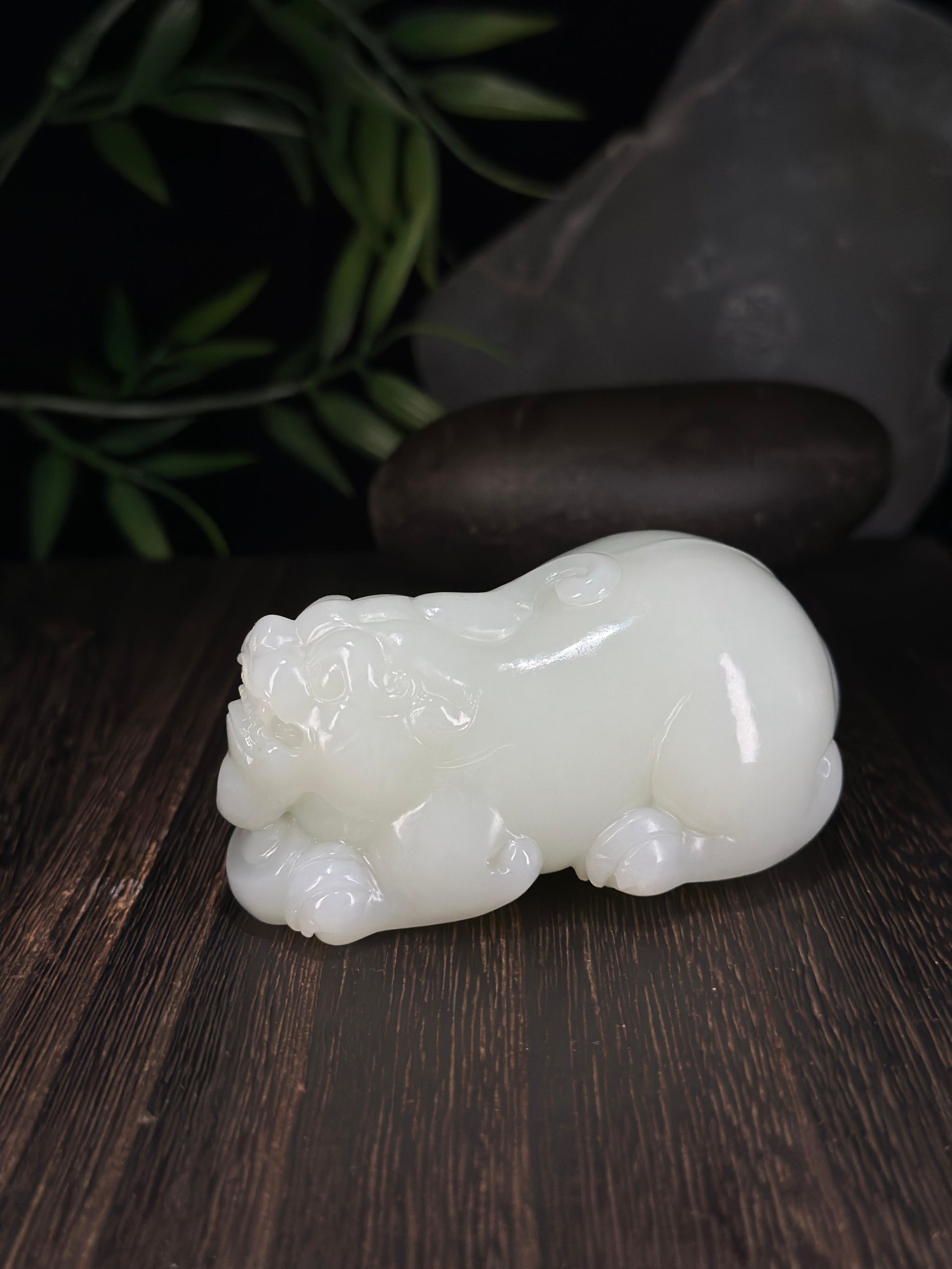和田玉精品白玉貔貅手把件（yc703067）