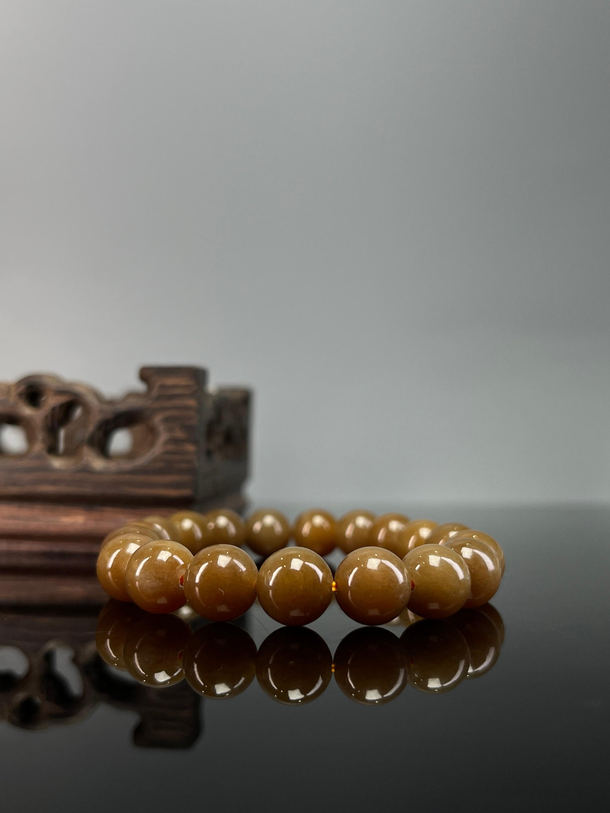 新疆和田玉且末糖料手串（秒）（yc234042）