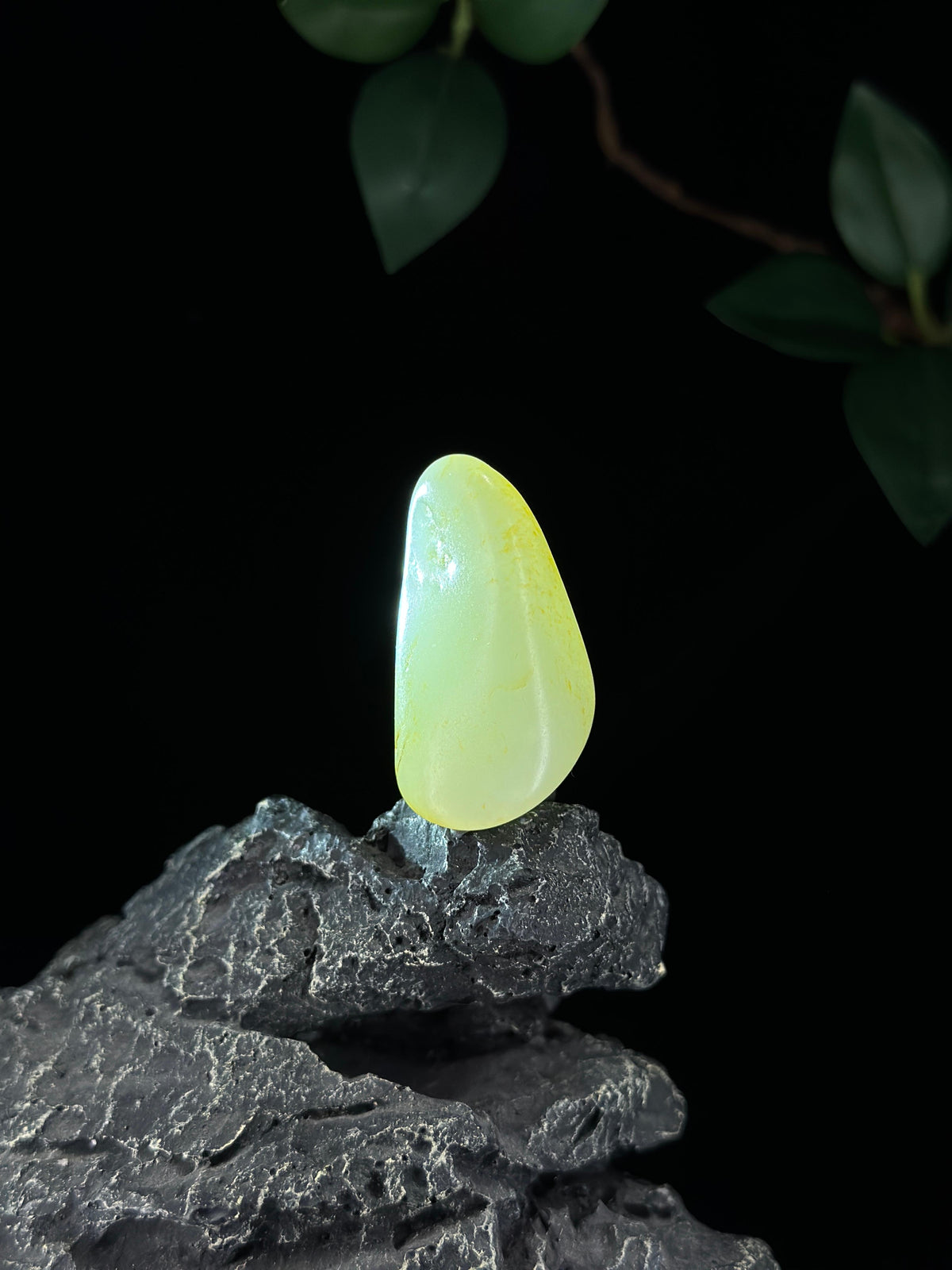 新疆和田玉精品白玉洒金皮籽料挂件（yc755817）