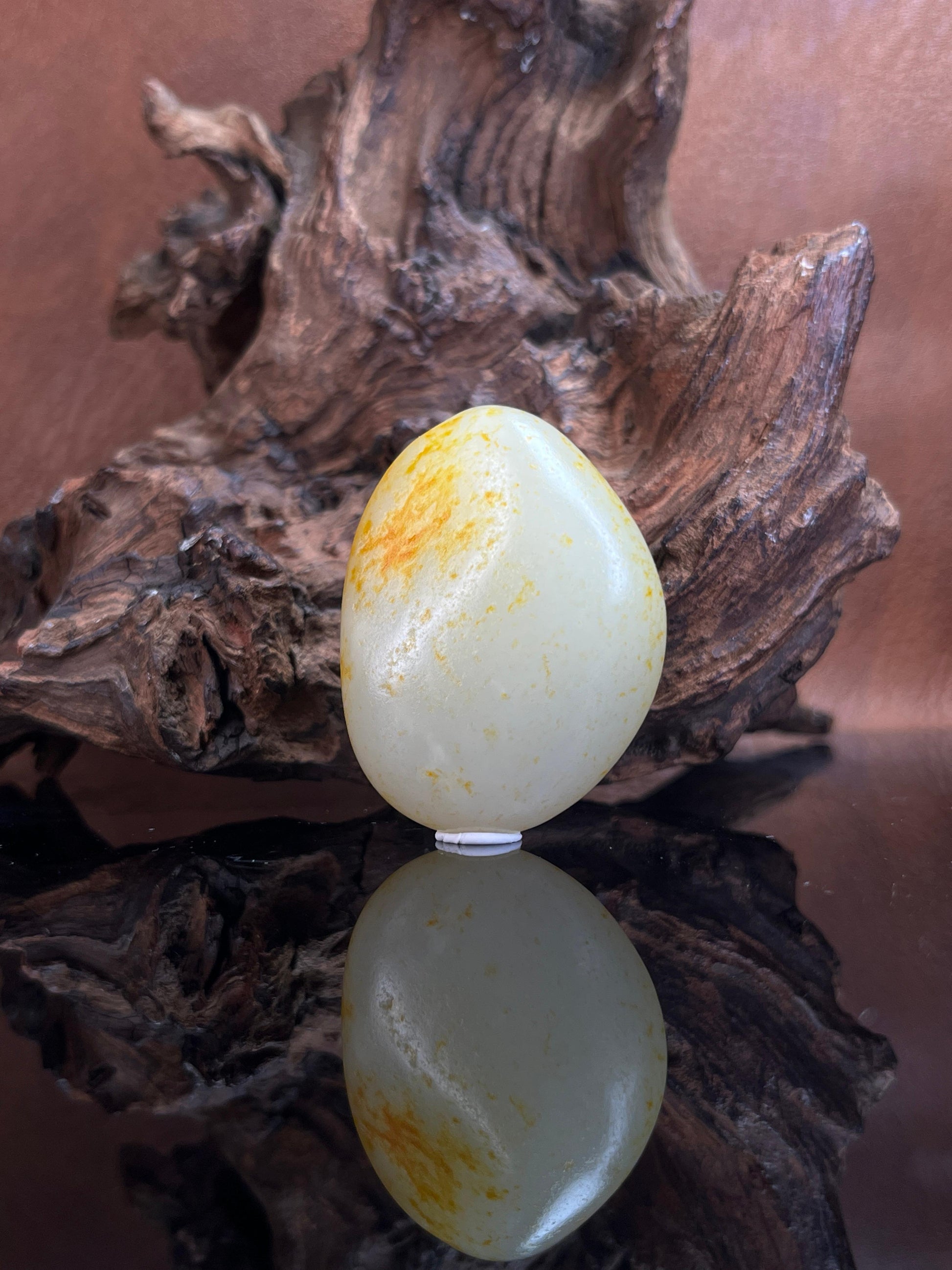 和田玉洒金皮籽料原石（yc222850）
