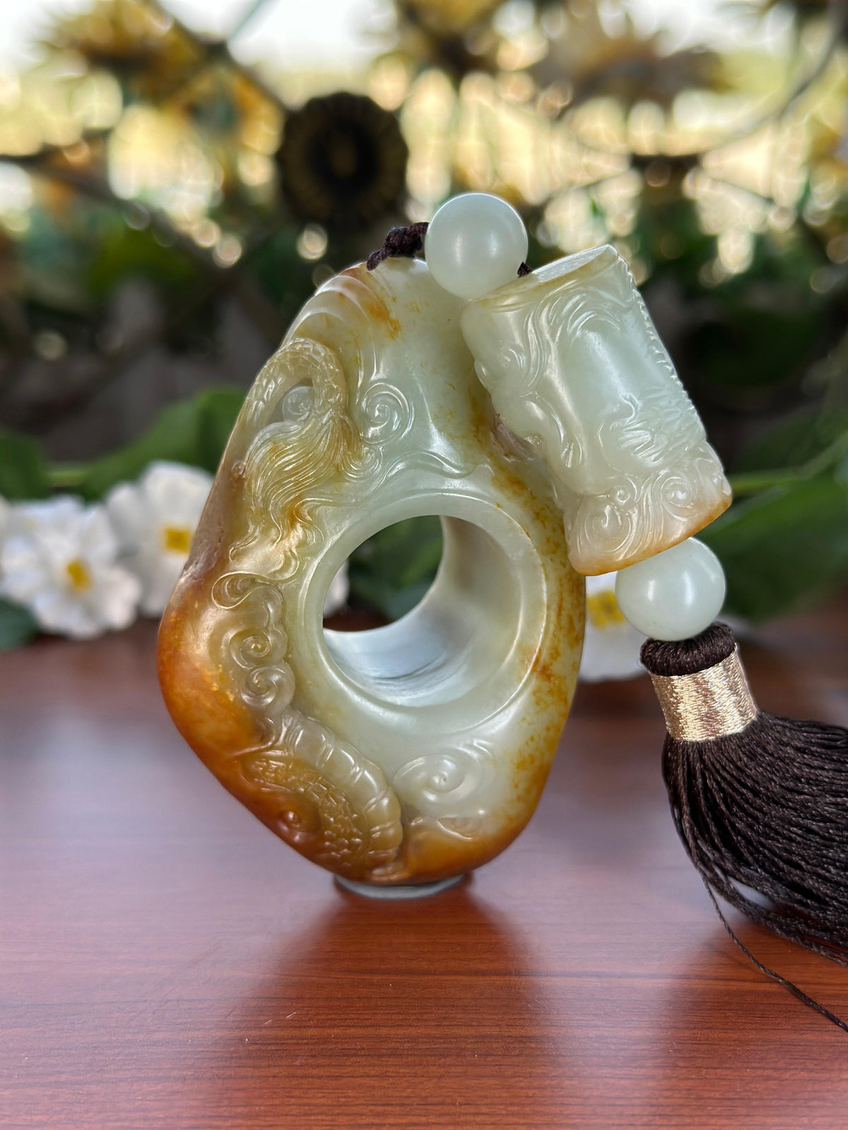 新疆和田玉精品聚红皮籽料苍龙扳指把件（yc710406）