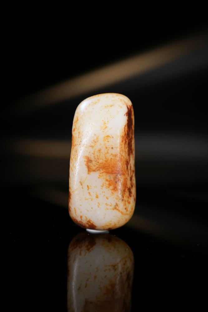 和田玉双面枣红皮随形手把籽（yc249133）