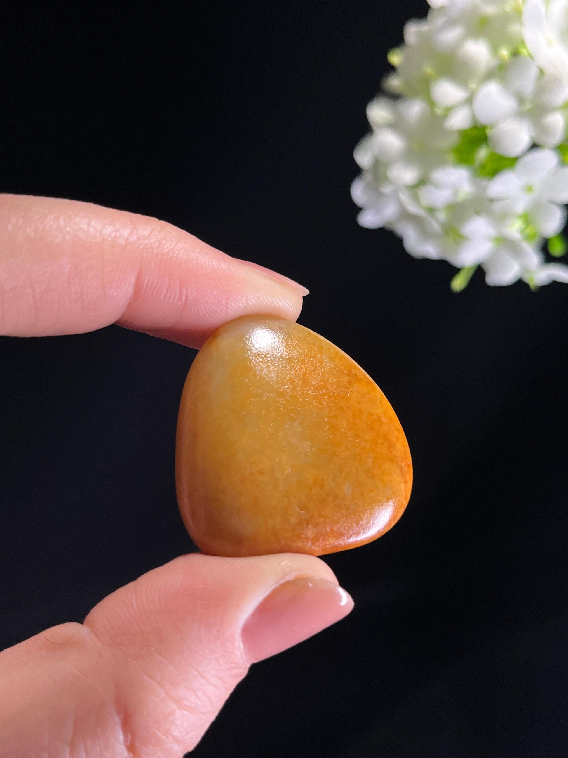 新疆天然和田玉“蜜蜡凝心”金包银籽料原石（yc276821）