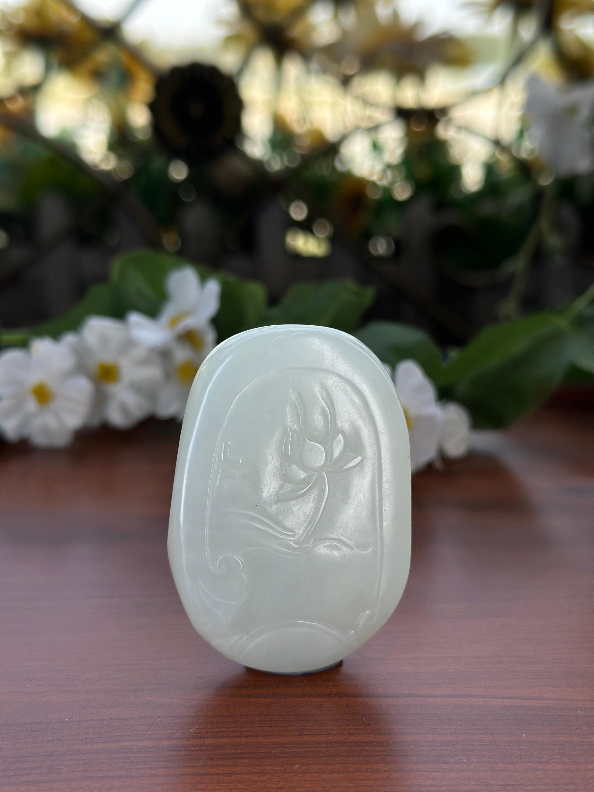 新疆和田玉精品白玉秋梨皮籽料花开见佛挂件（yc709204）