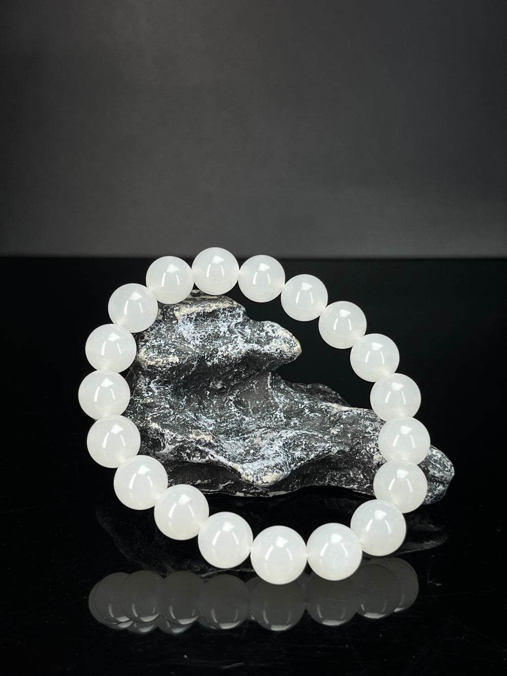 和田玉一级白手串（10卡）秒（yc234093）