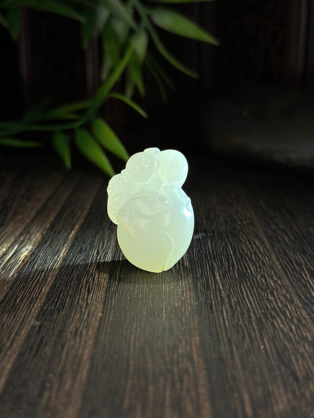 新疆和田玉精品白玉籽料灵猴献瑞挂件（yc712178）