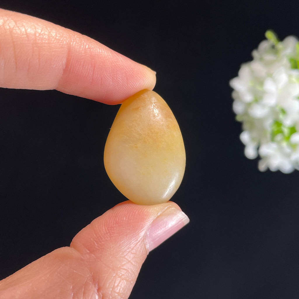 新疆和田玉“蜜金凝珠”暖白种洒金皮籽料（yc443673）