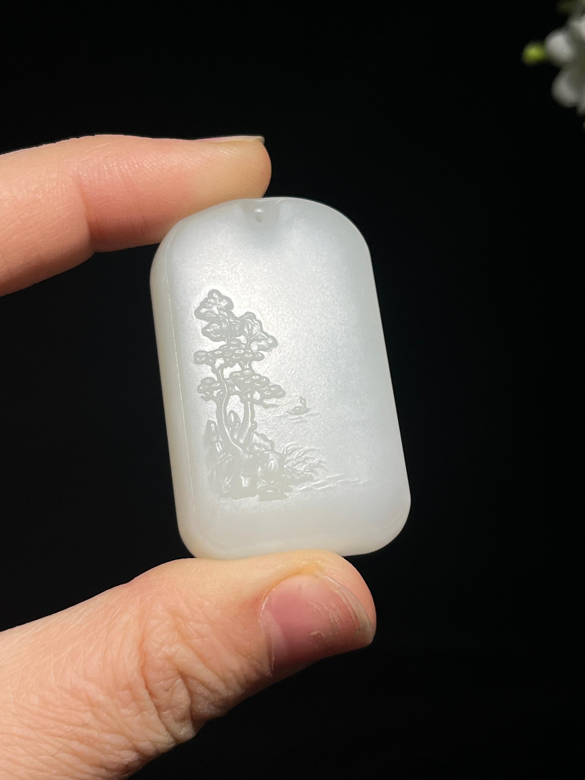 和田玉山水牌吊坠（yc258280）