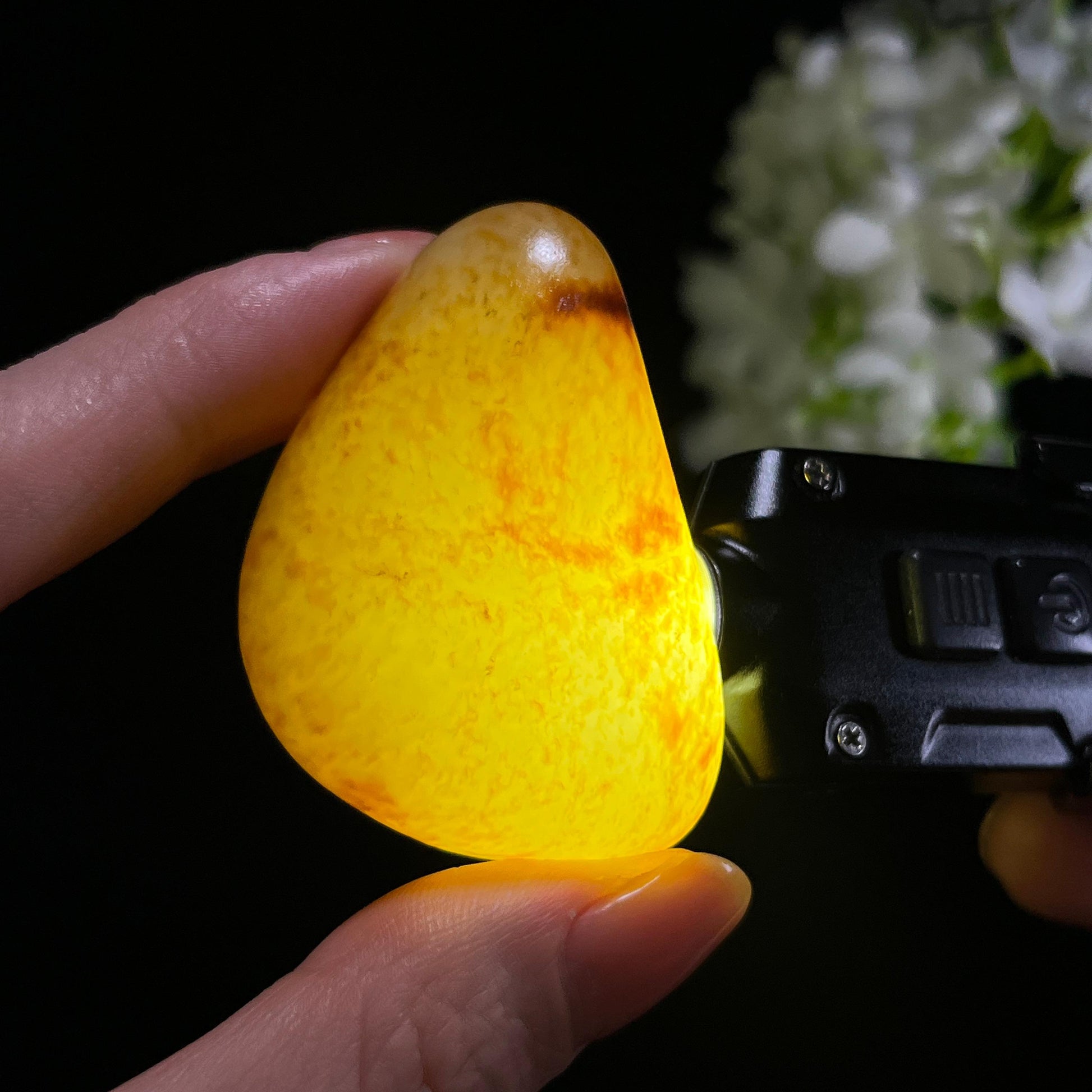 和田玉白玉“秋光流霞”红皮洒金皮籽料（yc345792）