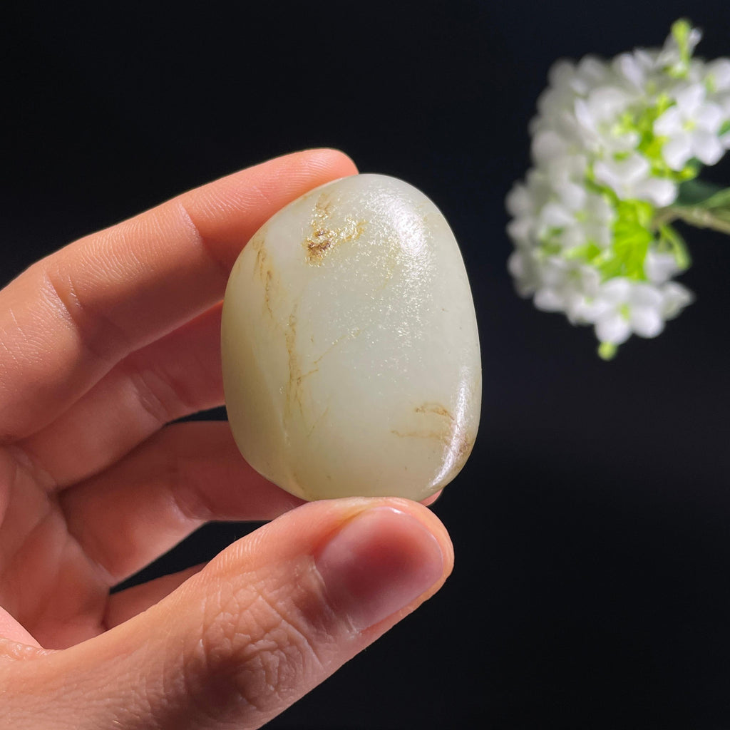 和田玉白玉“浅雪留痕”洒金皮籽料（yc324339）