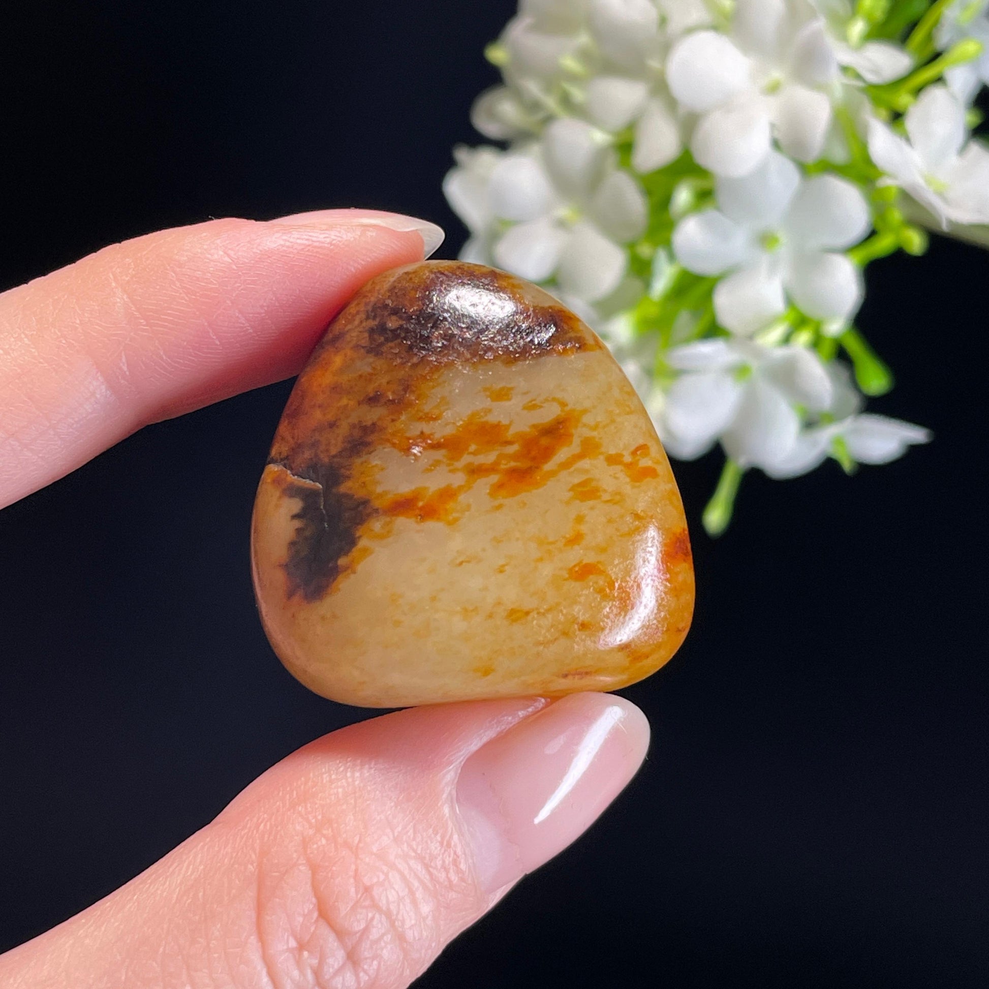 和田玉白玉聚黑洒金皮籽料（yc338844）