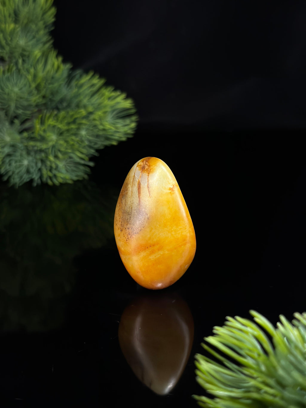 新疆和田玉白玉三色沁皮特色精品挂件籽（yc479103）