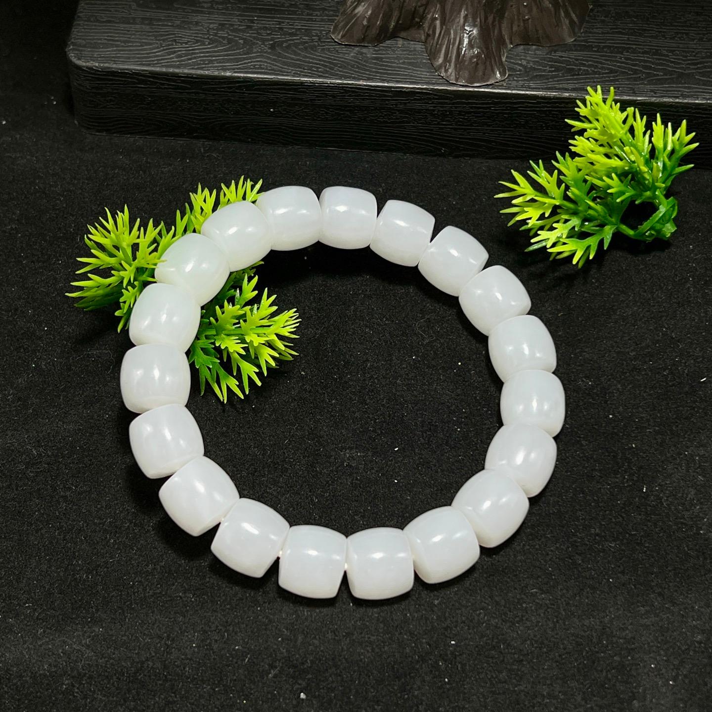和田玉羊脂白玉直切老型珠手串（yc712922）