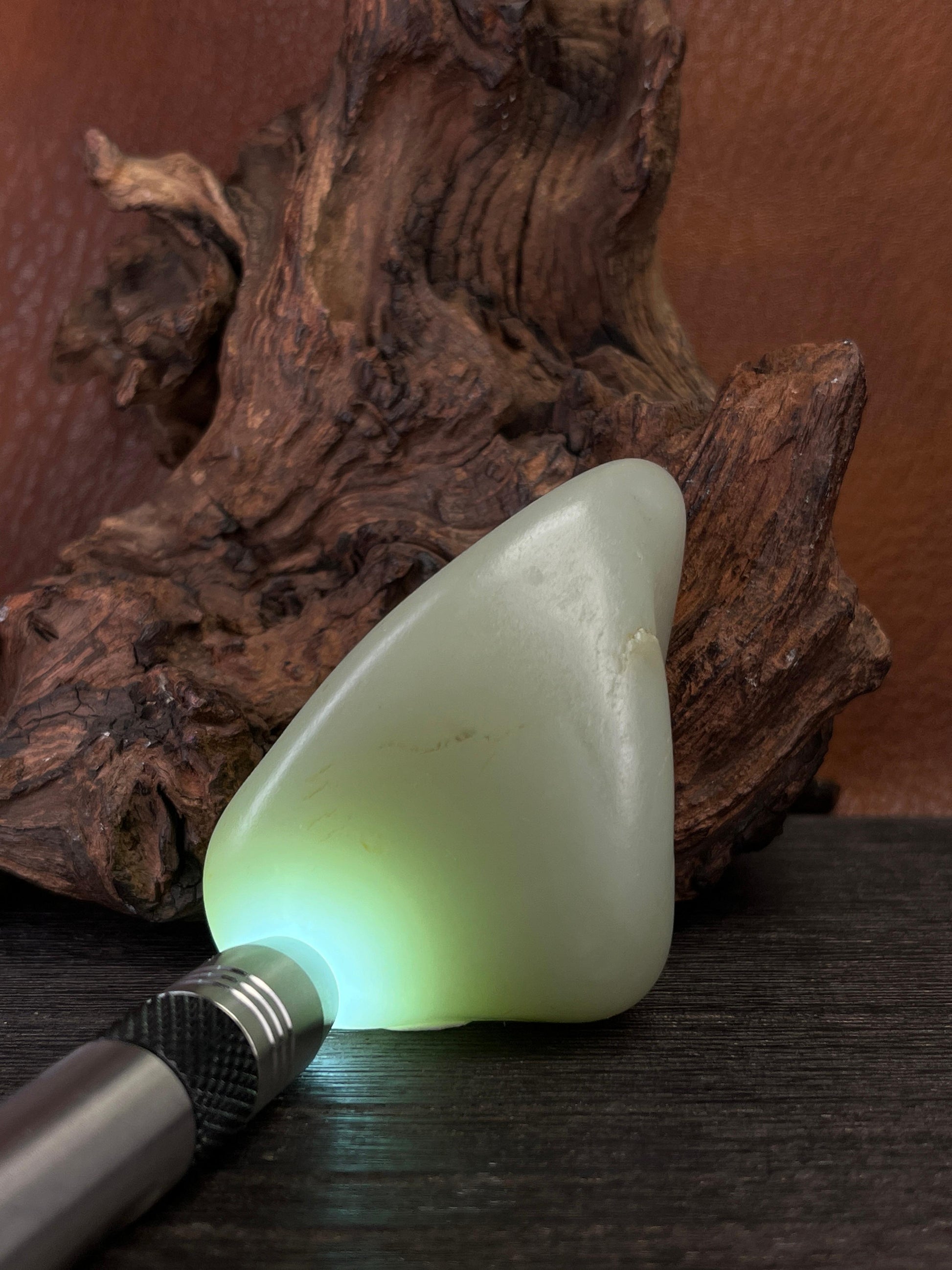 新疆和田玉白玉特色籽料原石手把件（yc227459）