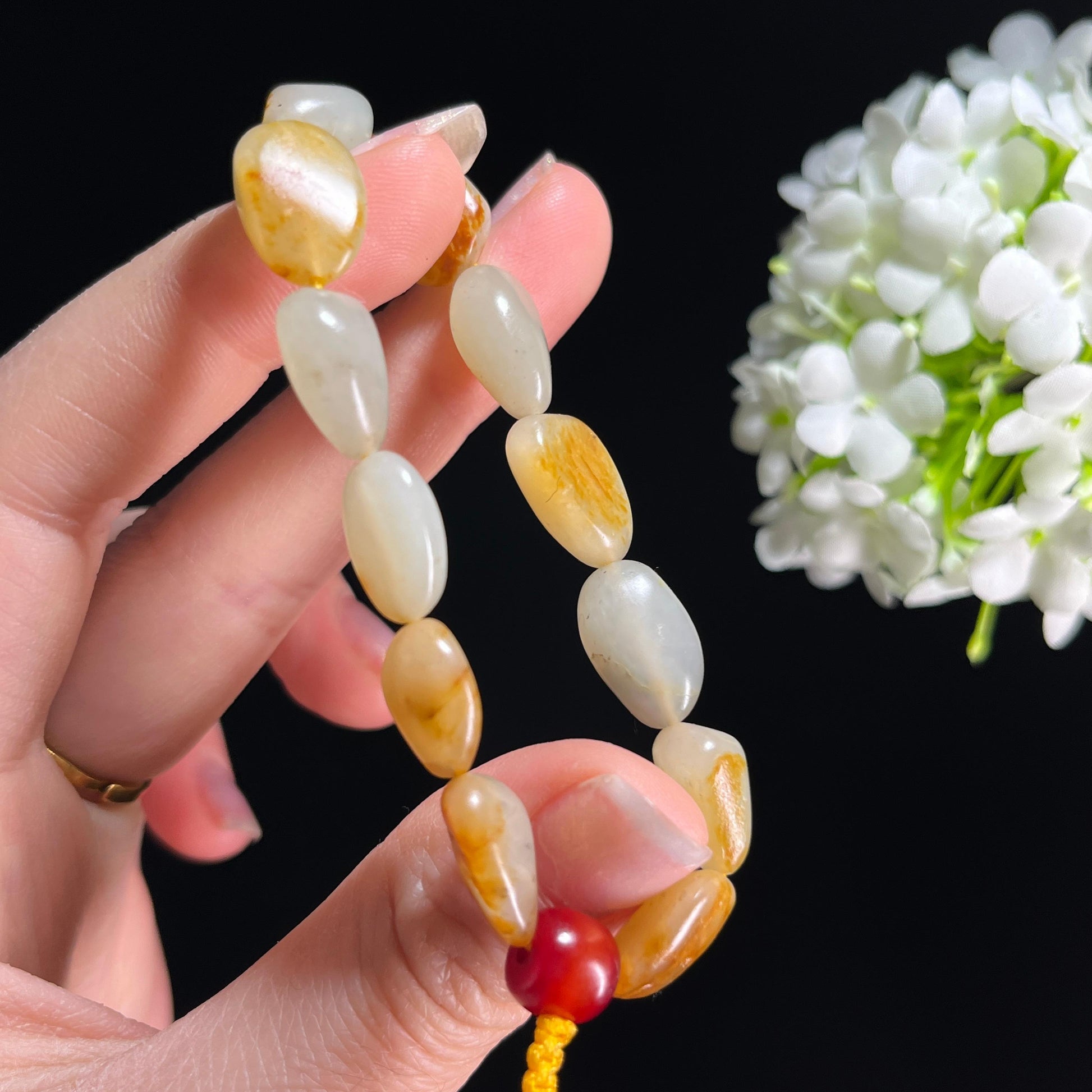 和田玉白玉洒金皮枣红皮籽料原籽手串（yc332566）