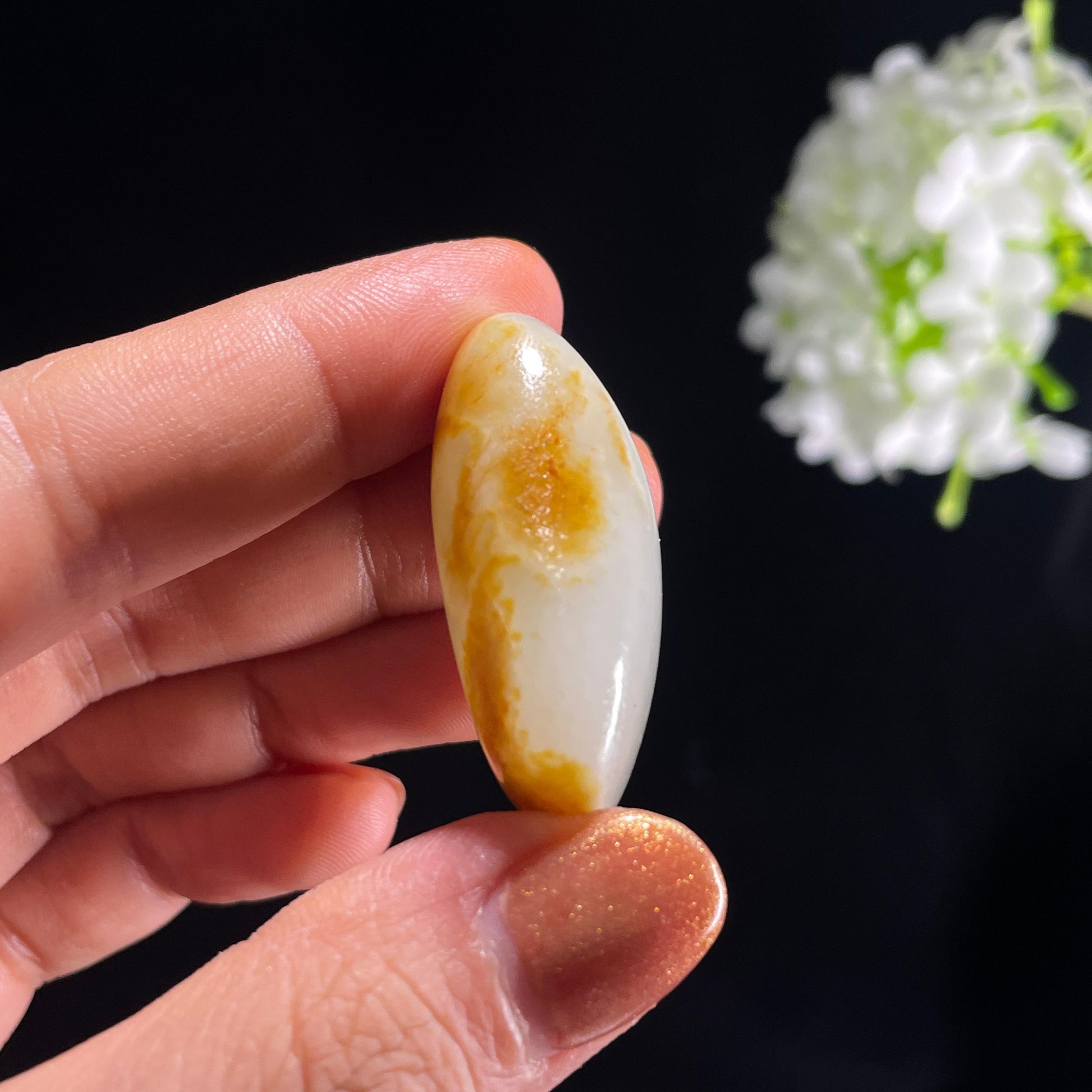 和田玉白玉“红日沙洲”红皮白肉籽料（yc387253）