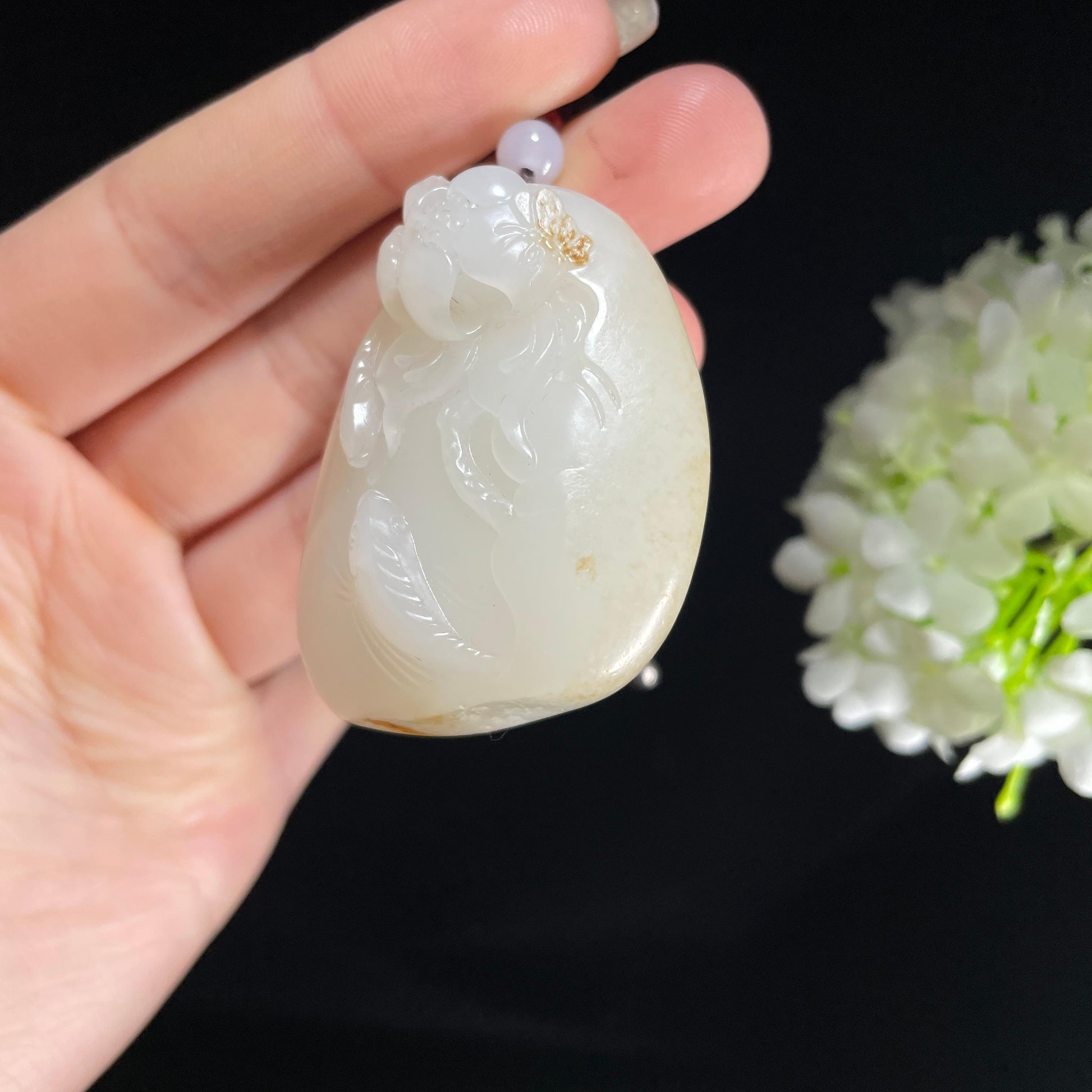 和田玉白玉红皮籽料连年有余雕刻挂件（yc393159）