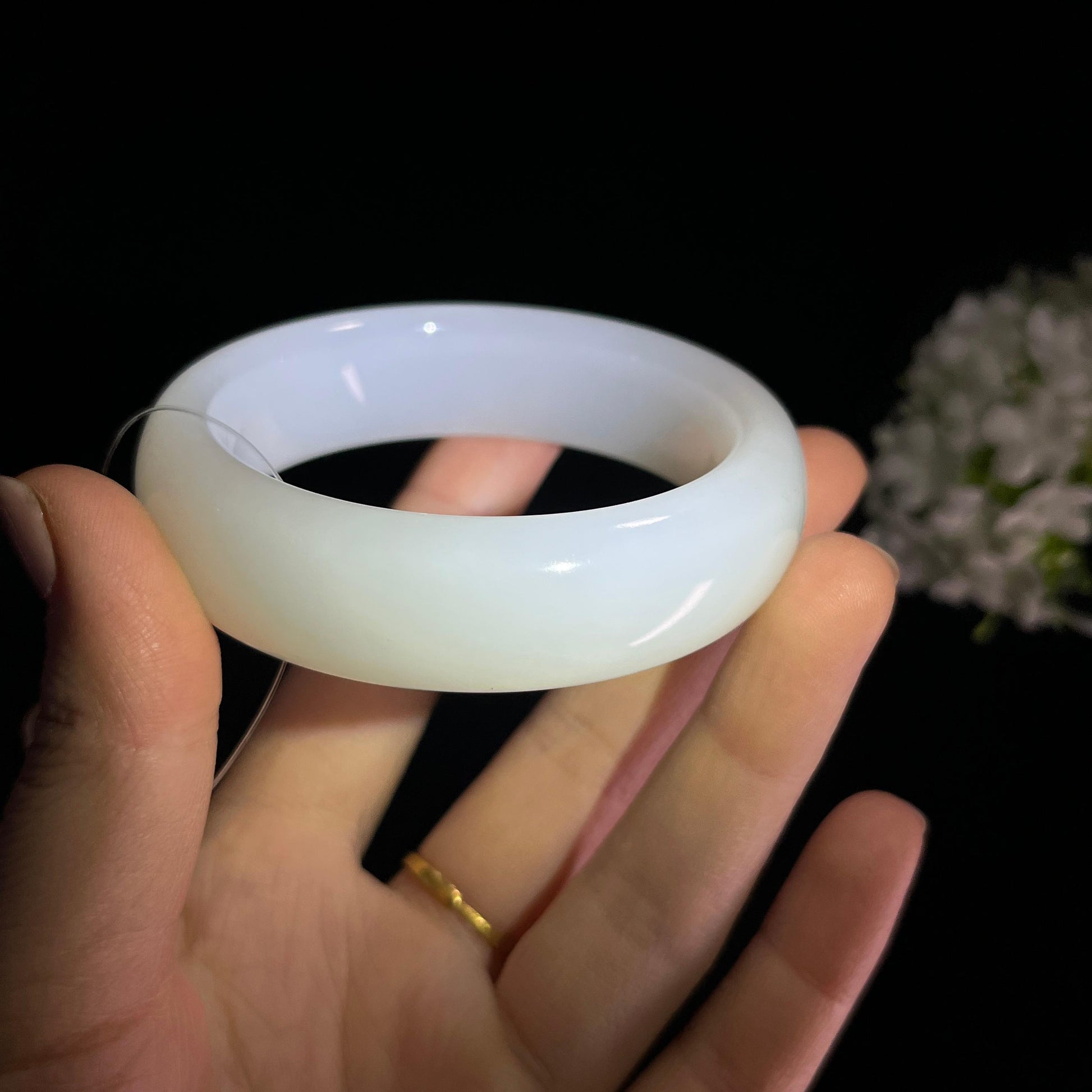 新疆天然和田玉“玉露素环”白玉手镯（卡57）（yc284944）