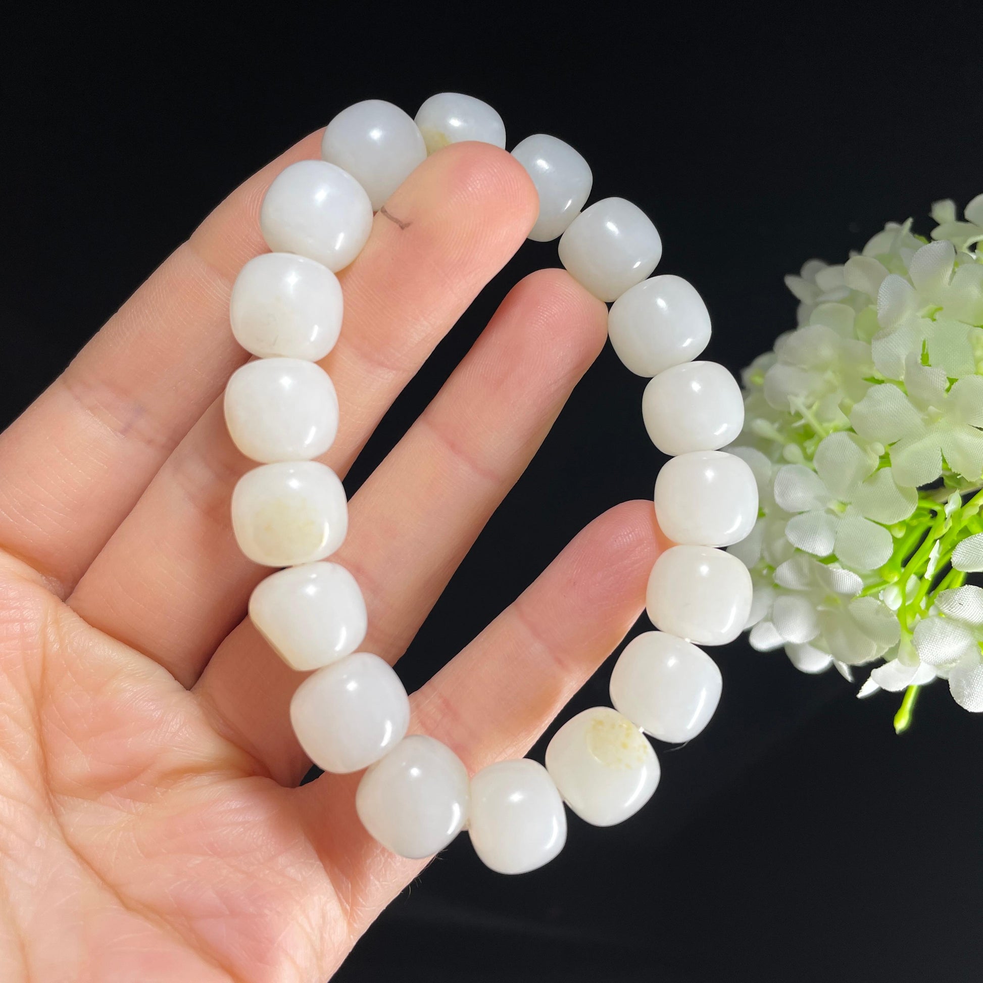 和田玉白玉洒金皮籽料老型珠手串（18颗）（yc393154）