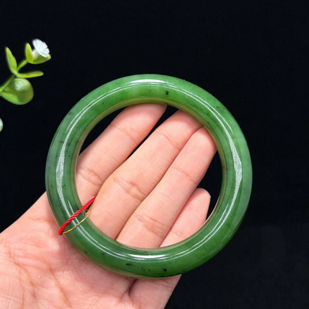 和田碧玉菠菜绿圆条手镯（yc783780）