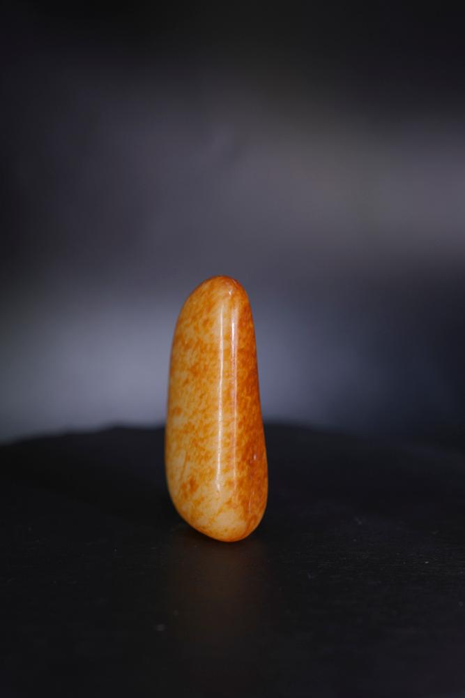 新疆和田玉虎皮洒金特色籽料原石收藏级手把（yc224647）