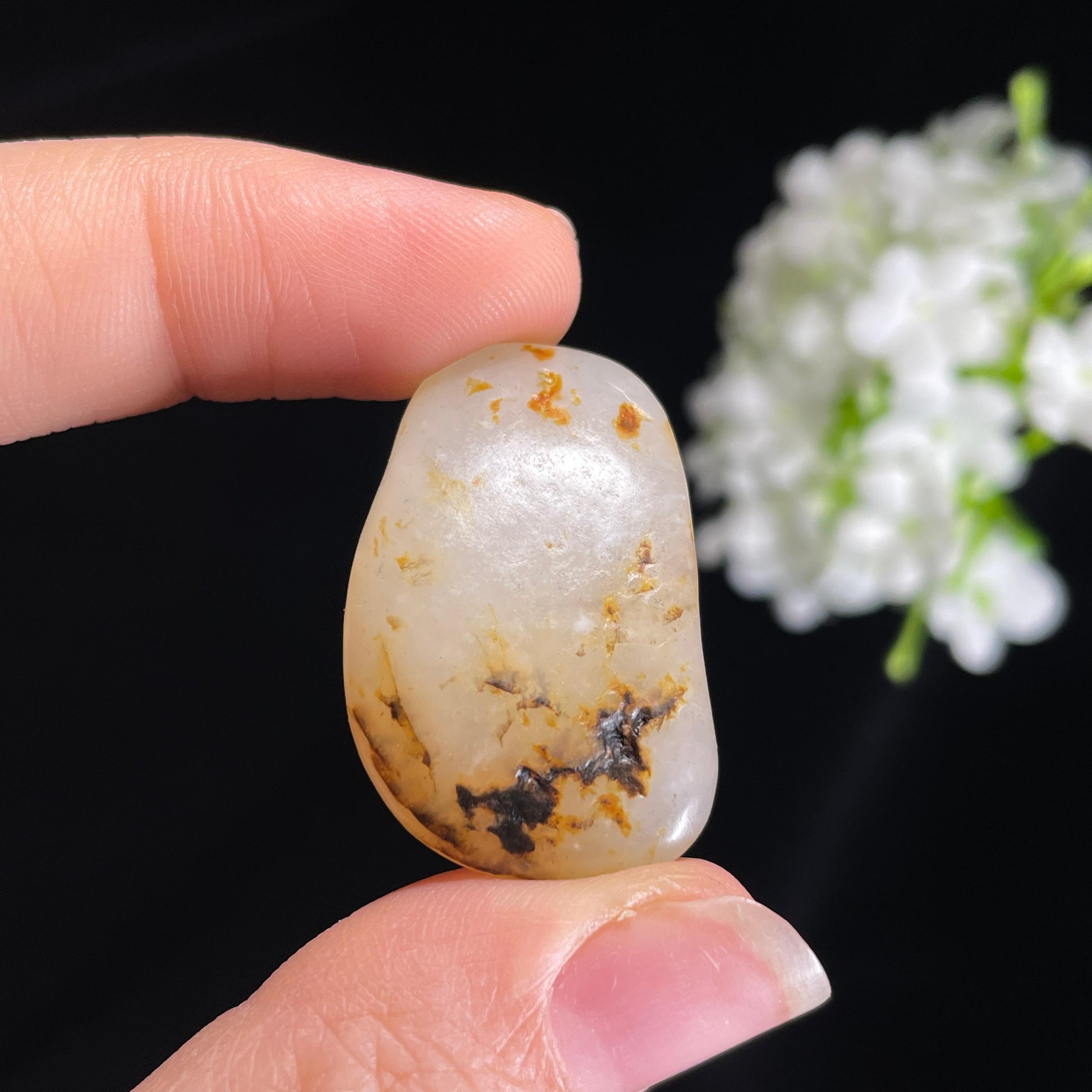 和田玉白玉“墨痕星雨”洒金皮黑皮籽料（yc416717）