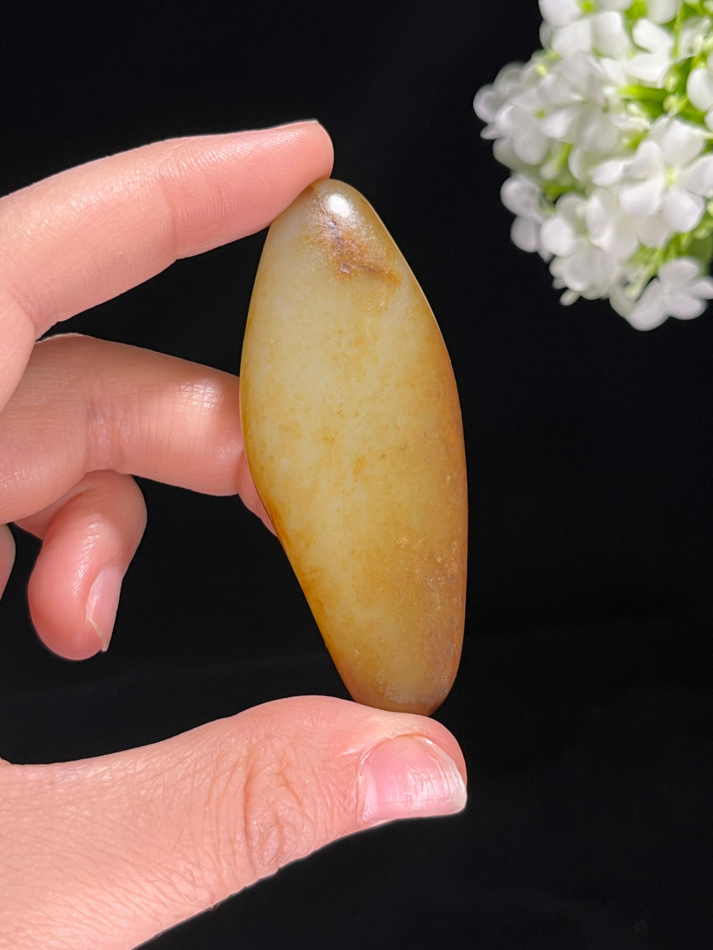 新疆和田玉红沁油皮洒金皮籽料原石（yc255471）