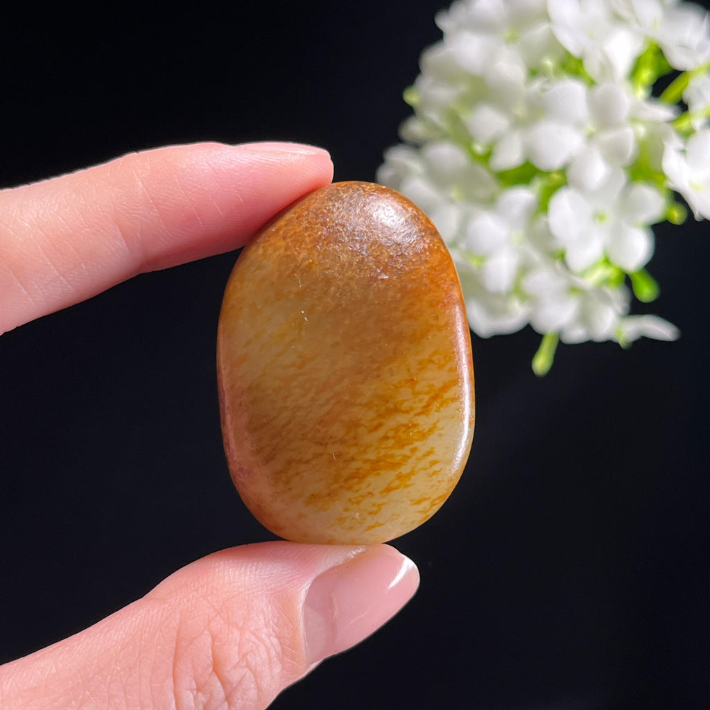 和田玉黄沁“玉髓金沁”籽料原石（yc302887）