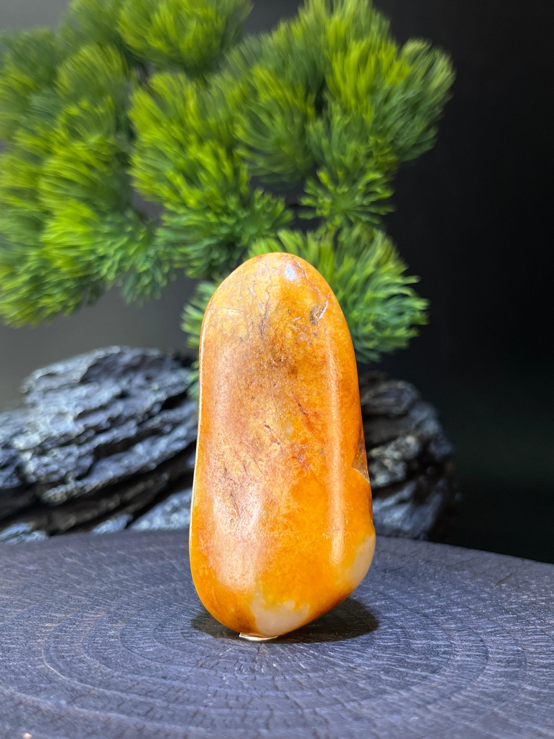 和田玉黄油皮带青籽料挂件（yc228080）