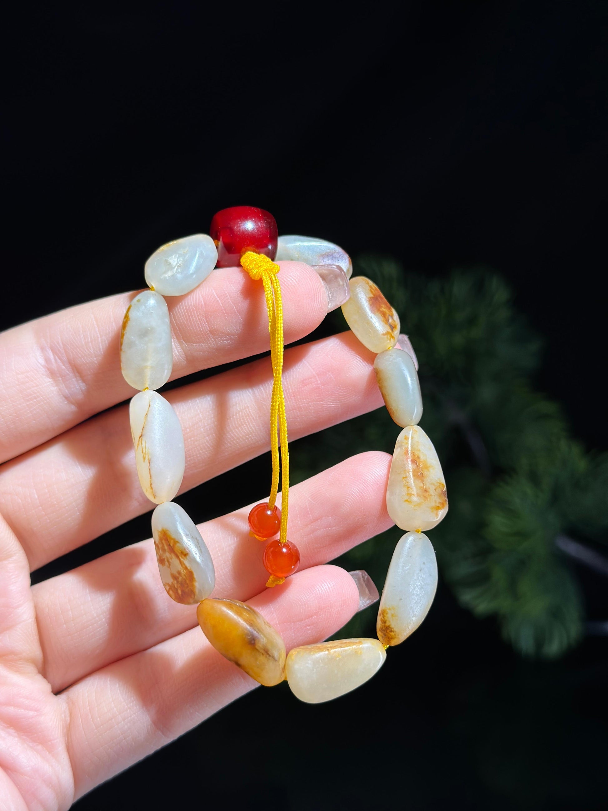 新疆和田玉洒金皮红皮原籽手串（11颗）（yc523325）