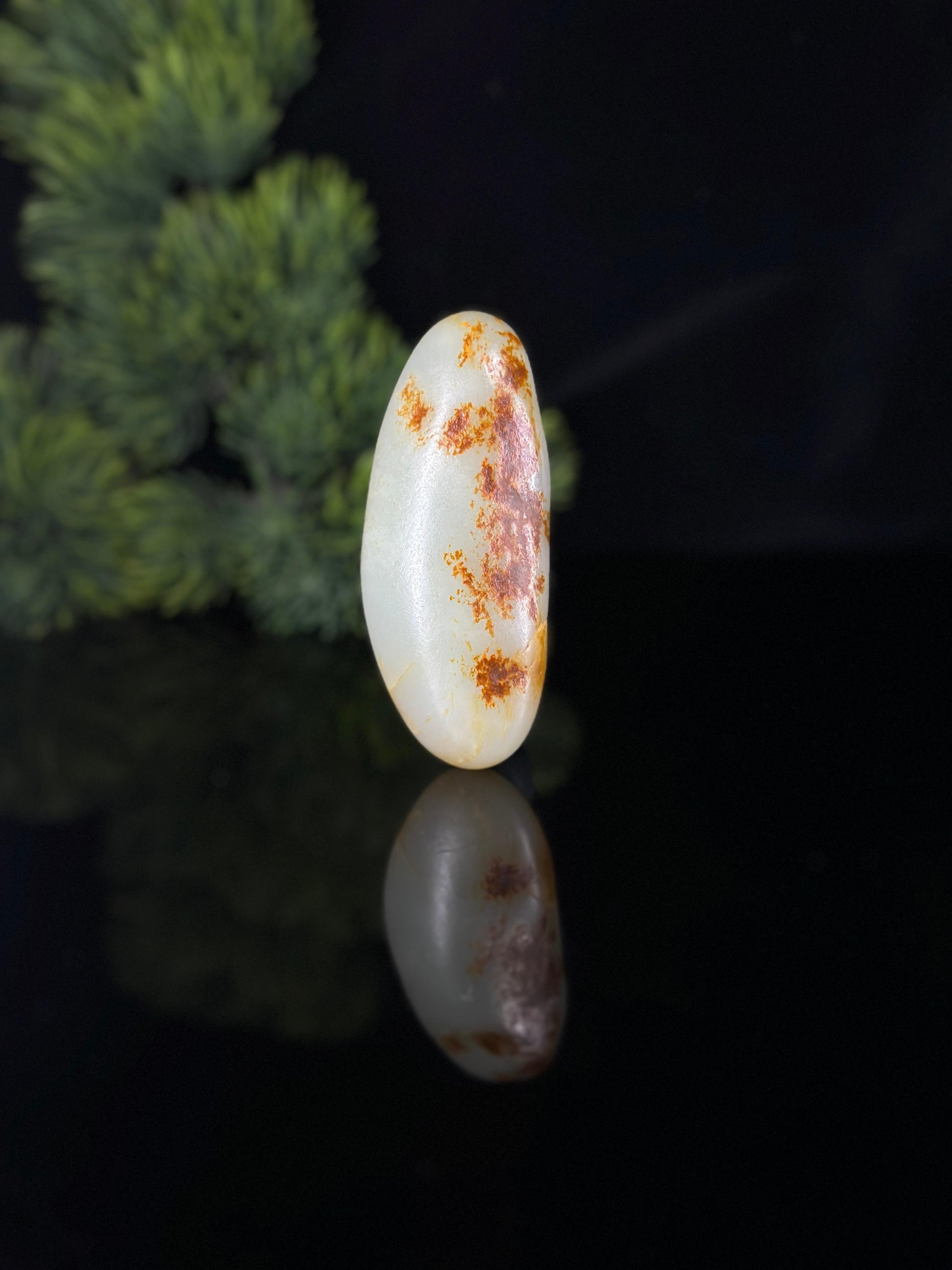 新疆和田玉白玉洒红皮精品籽料手把件（yc472276）