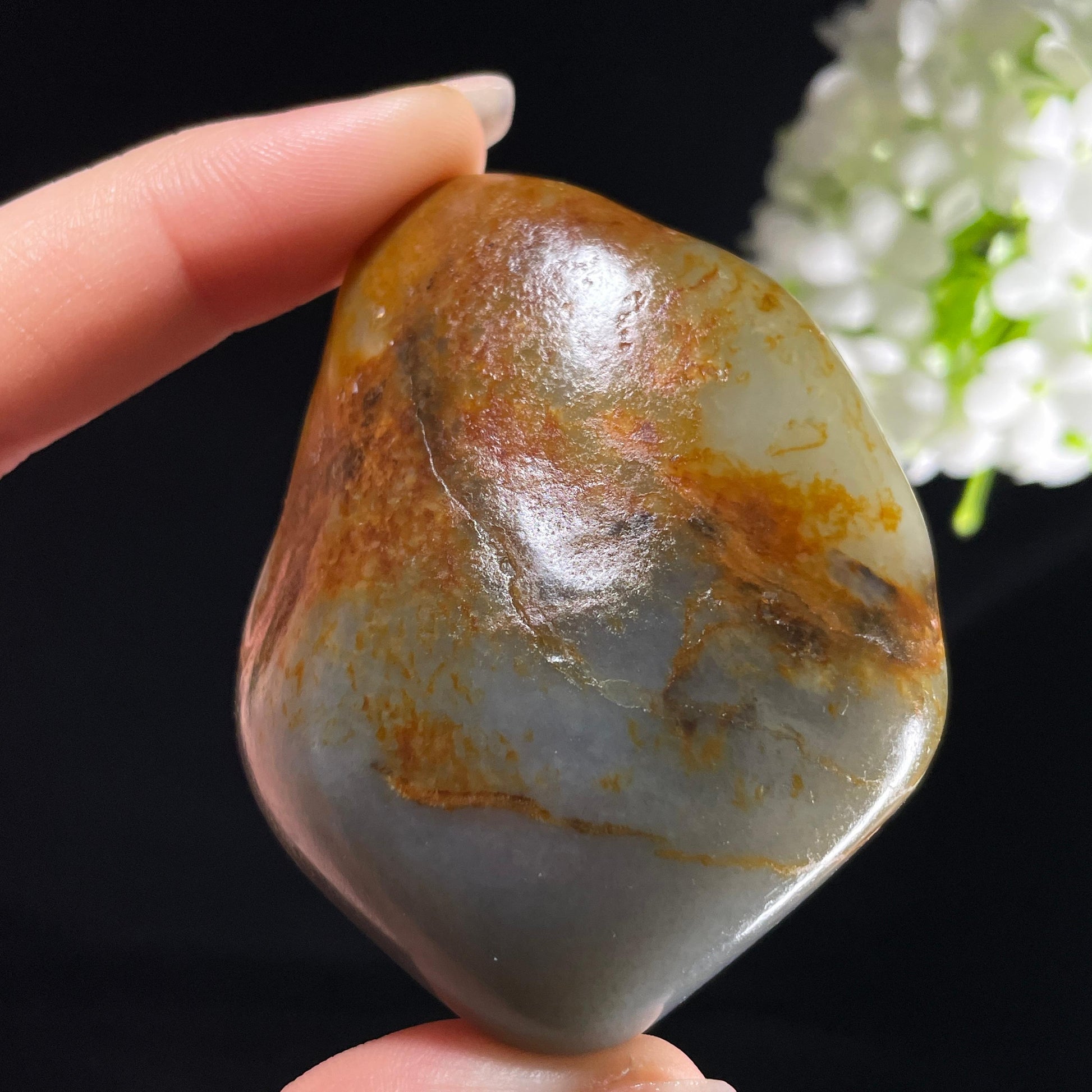 和田玉青花“丹墨晕山”聚红皮籽料（yc394239）