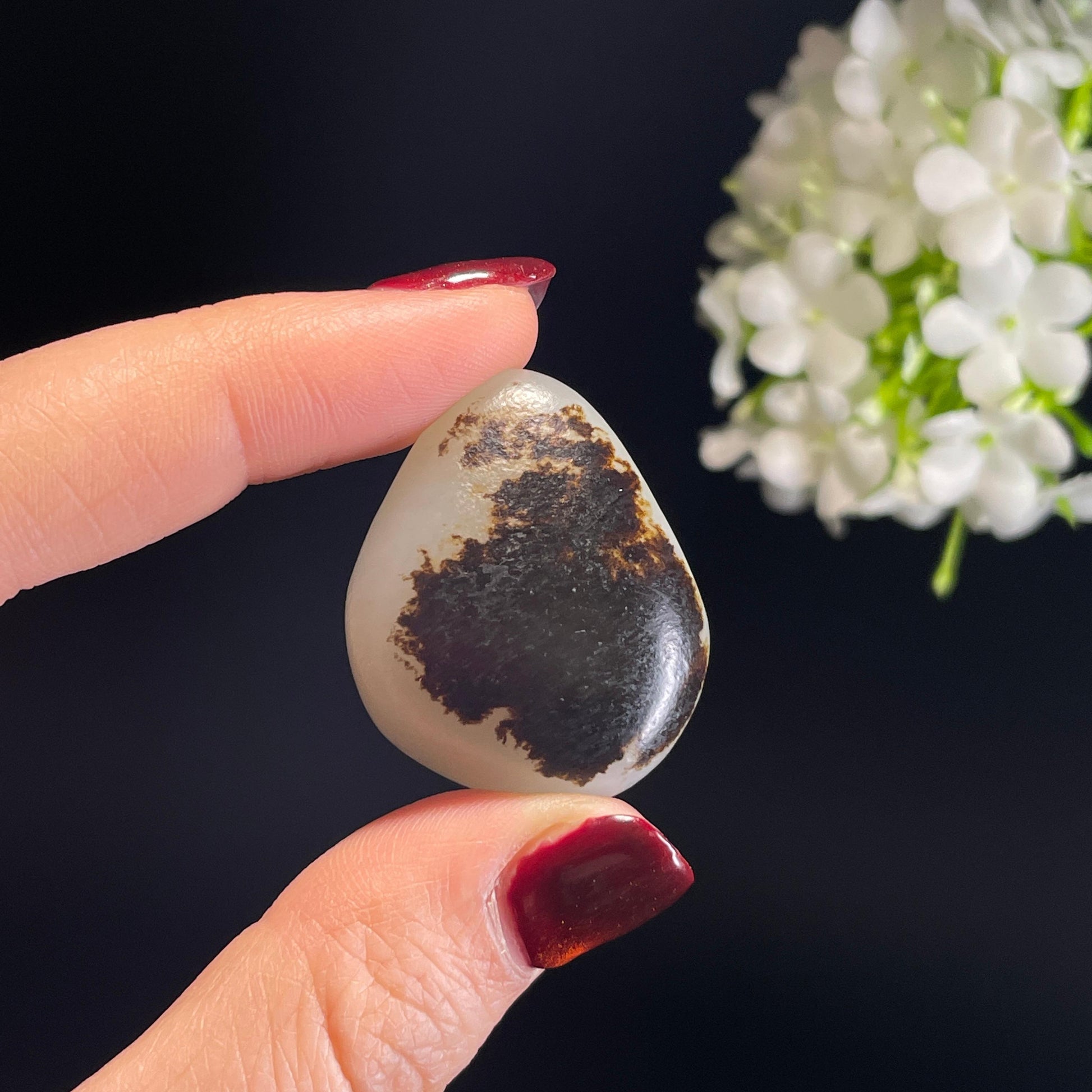 和田玉青白种双胞胎红黑皮籽料（yc338814）