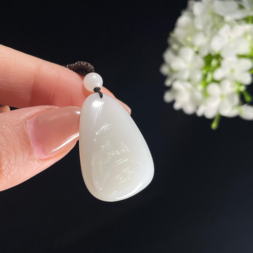 和田玉米达料白玉兰花挂件（yc385526）