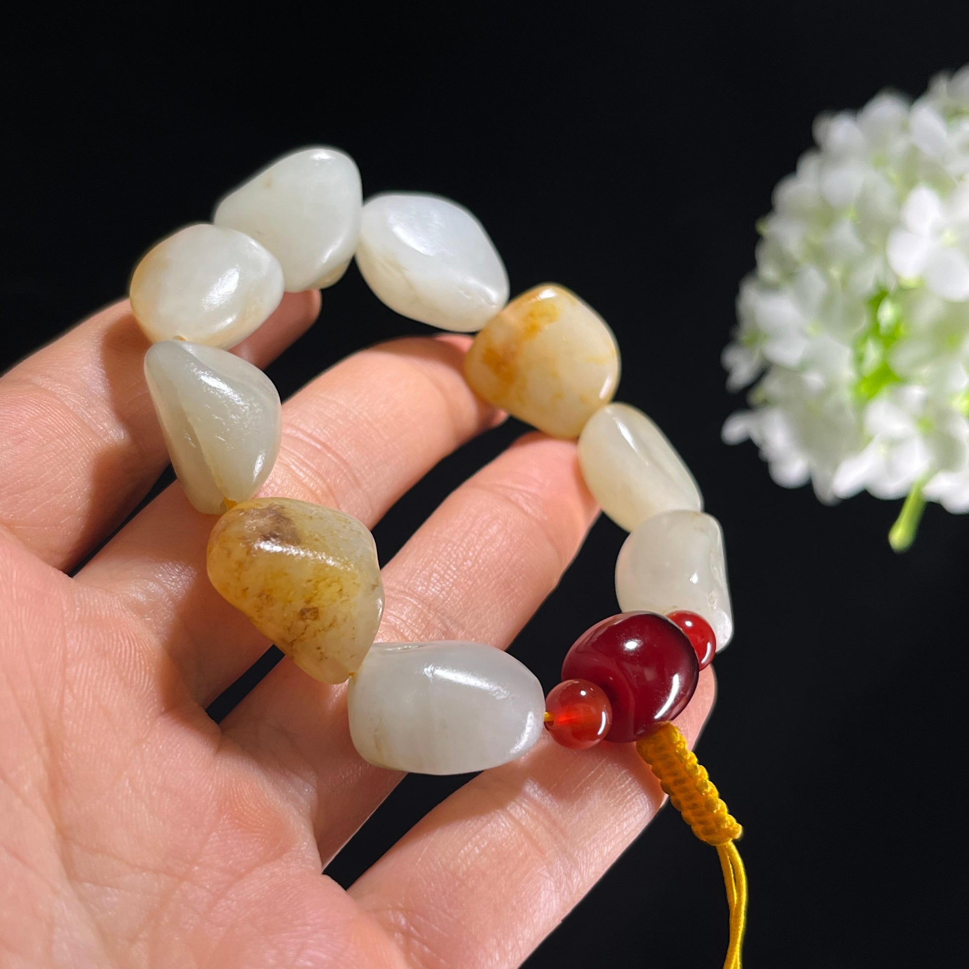 和田玉白玉青白玉洒金皮原籽手串（9颗）（yc399562）