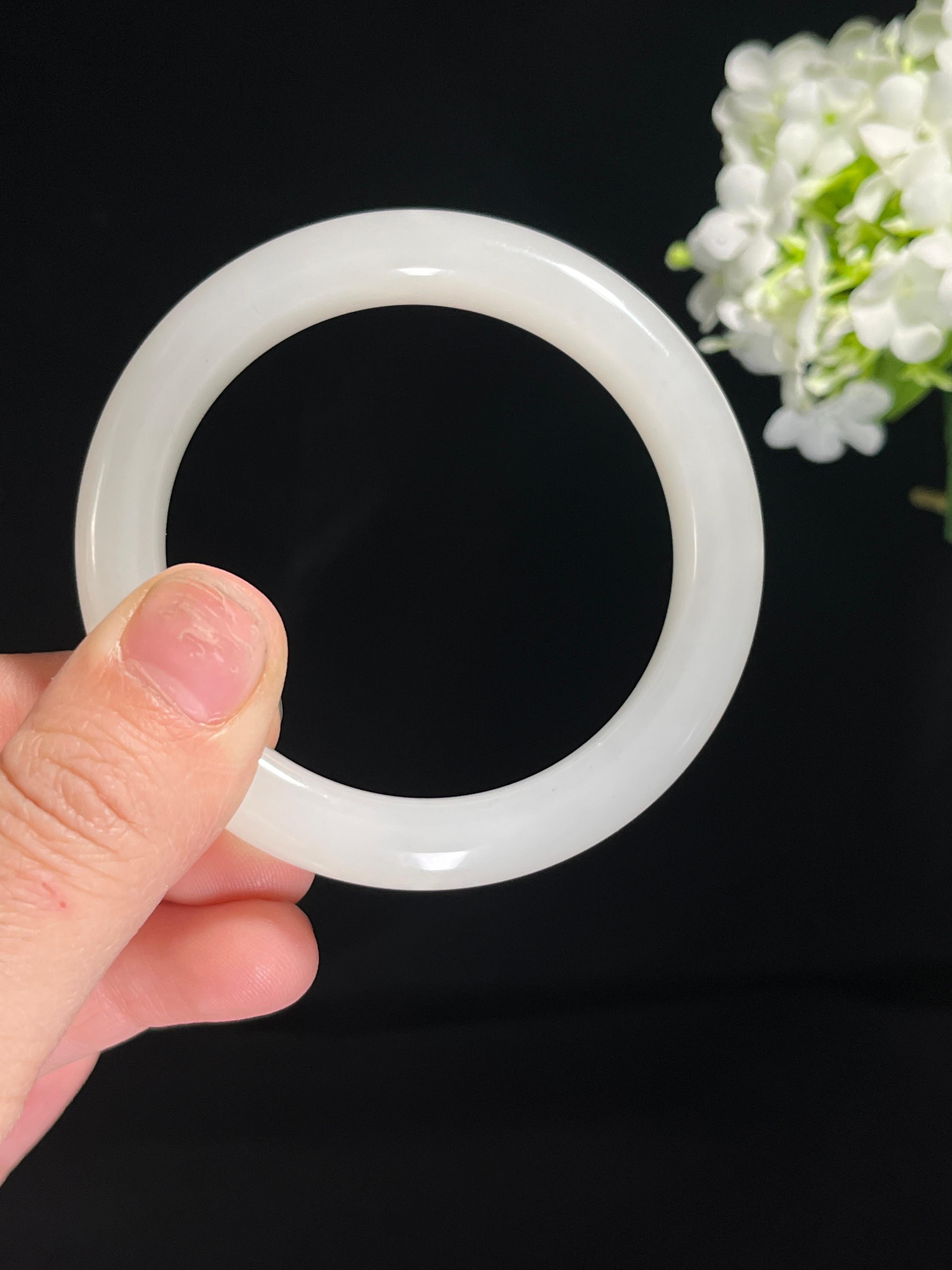 新疆天然和田玉羊脂白玉手镯精品3（卡55）（yc258358） – 添福玉器