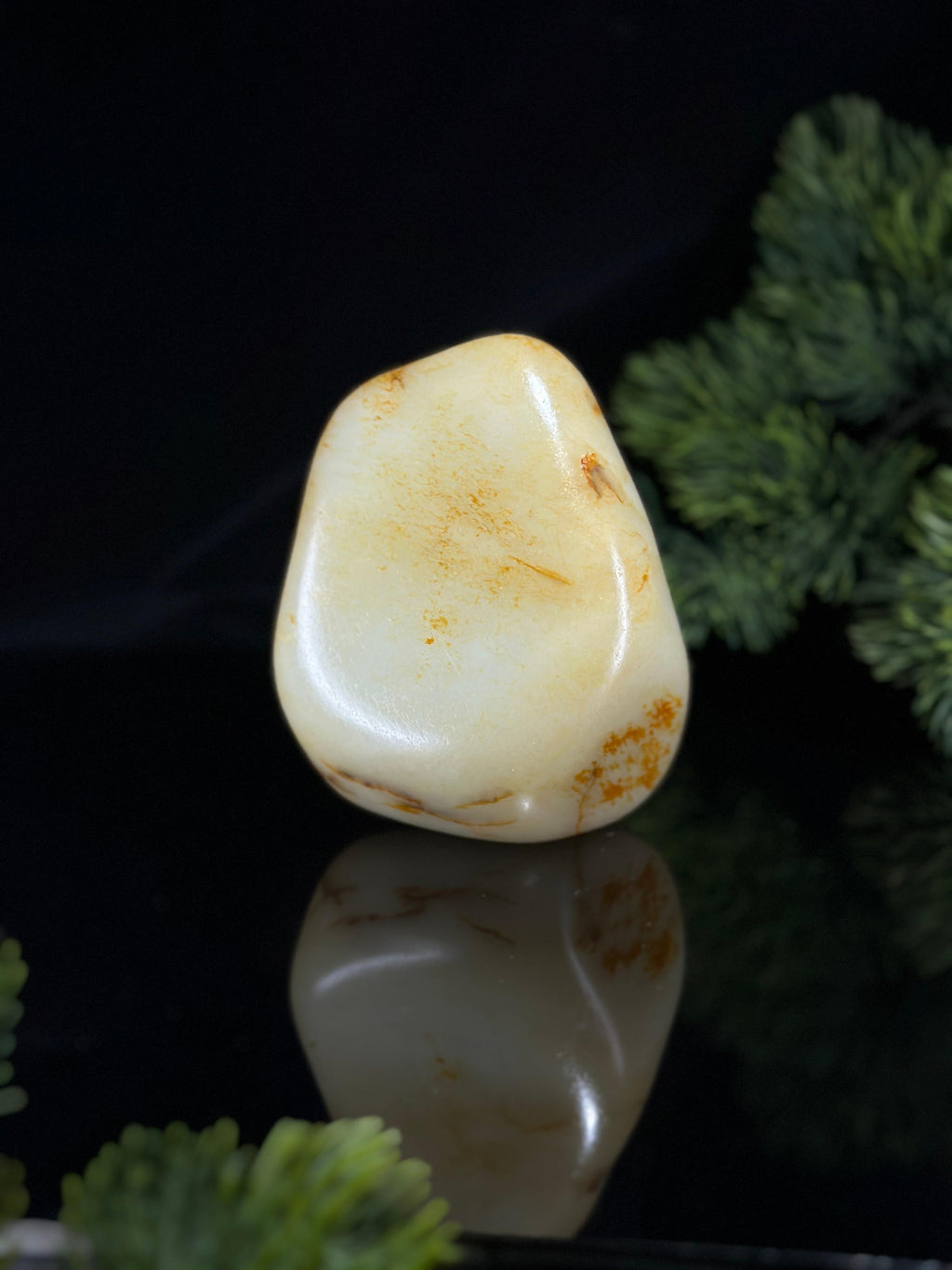 新疆和田玉白玉洒金洒红皮臻品籽料摆件（yc495487）