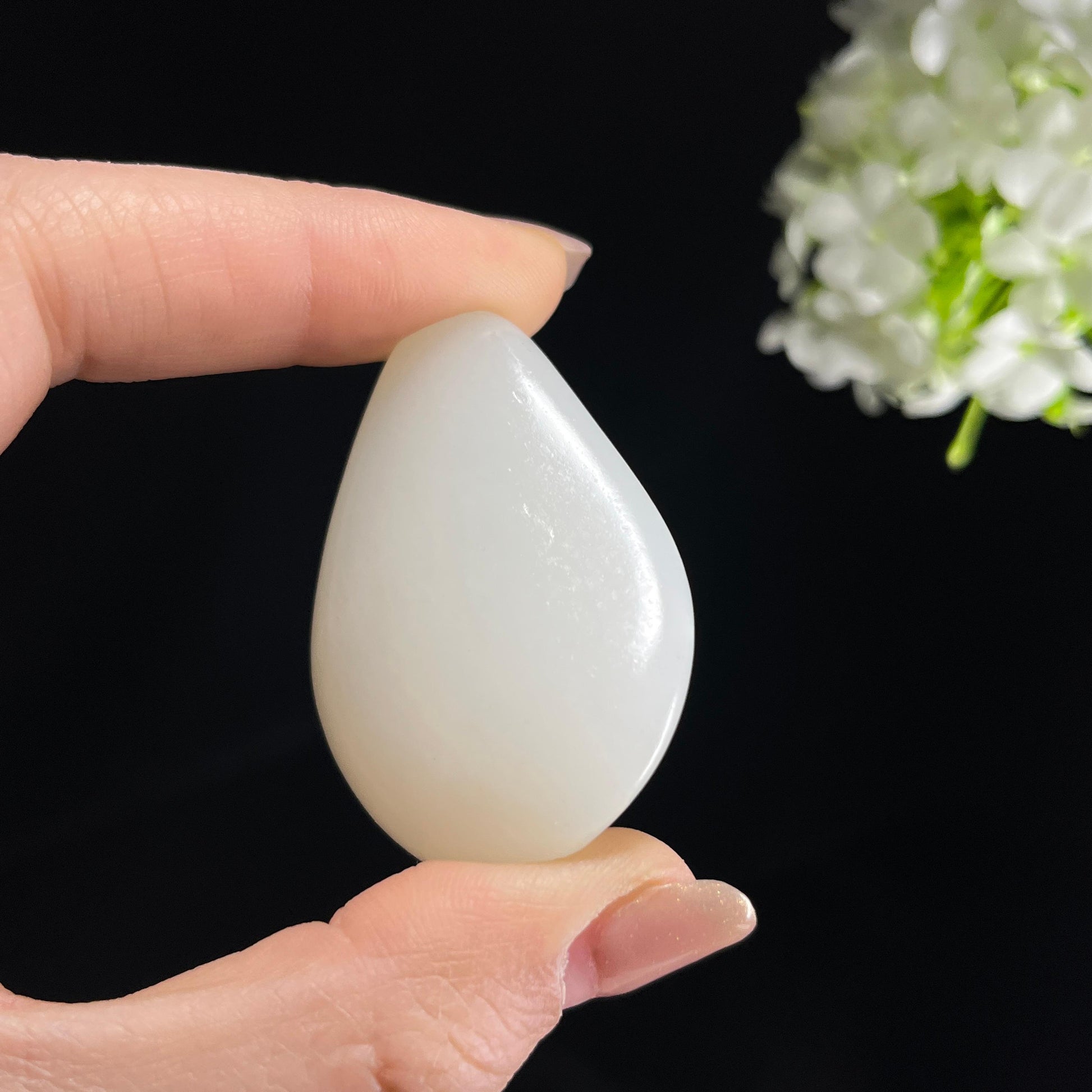 和田玉白玉“珠辉落涧”光白籽籽料（yc353877）