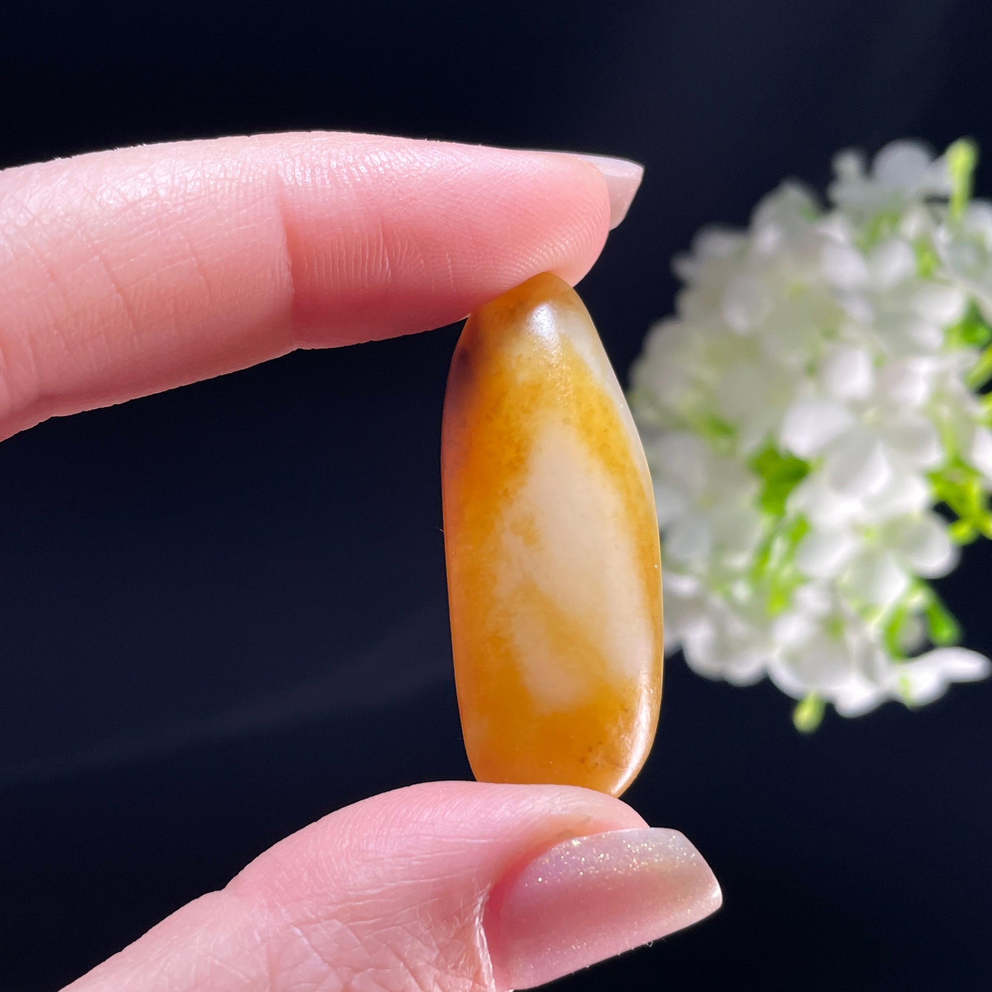 和田玉白玉“金纱秋月”聚黄皮籽料（yc357773）