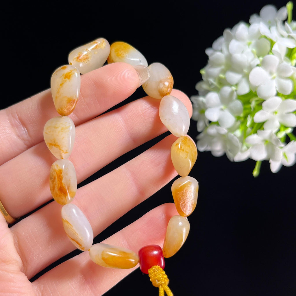 和田玉白玉洒金皮聚红皮籽料原籽手串（yc332568）
