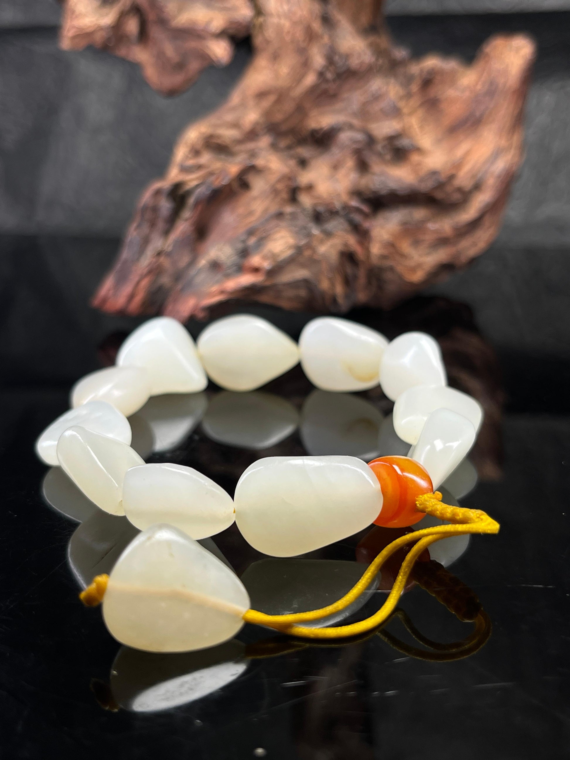 新疆和田玉天然籽料原石手串原籽原皮（yc232500）