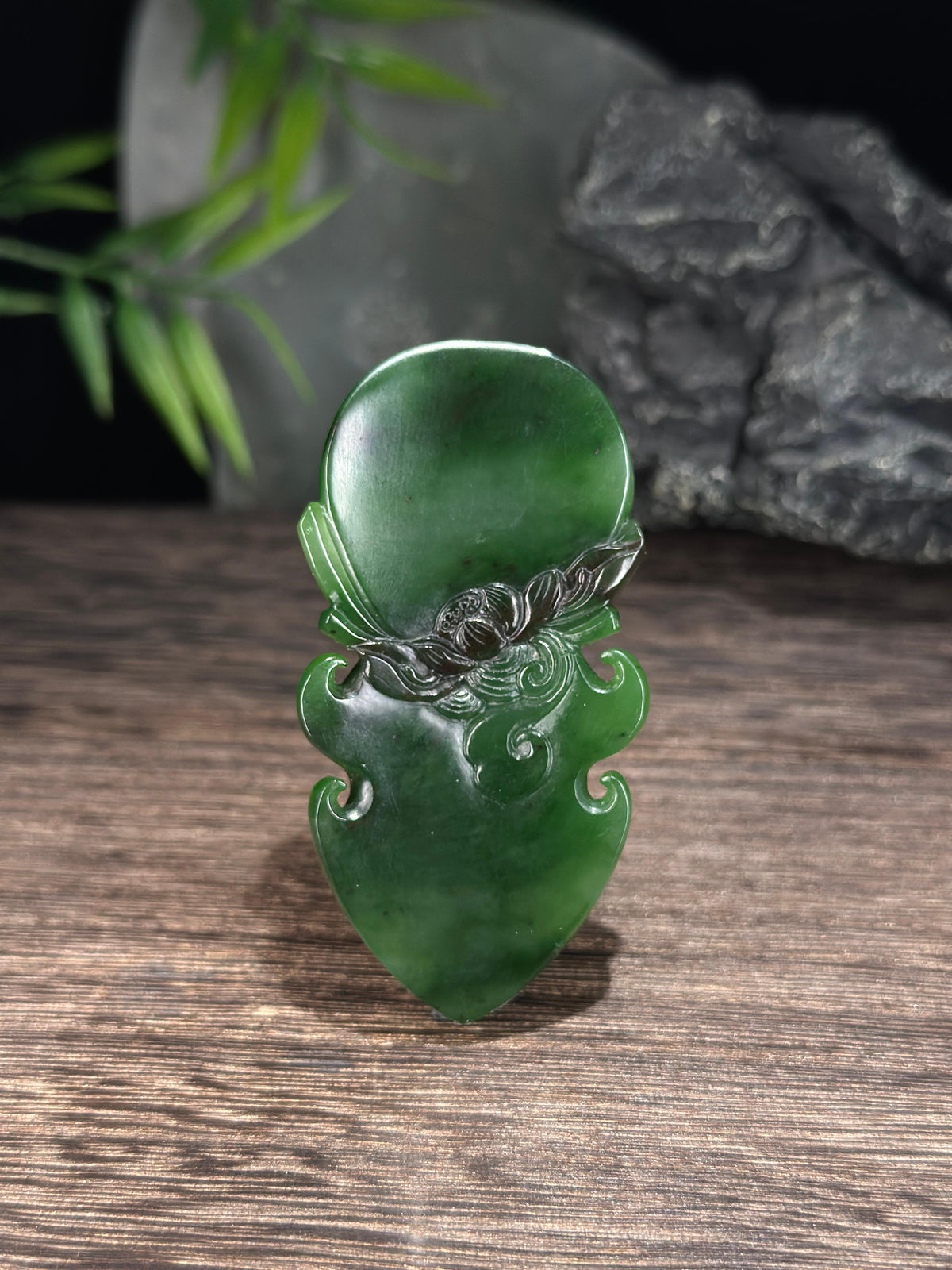 和田玉碧玉大威德金刚雕刻降魔杵挂件（yc728959）