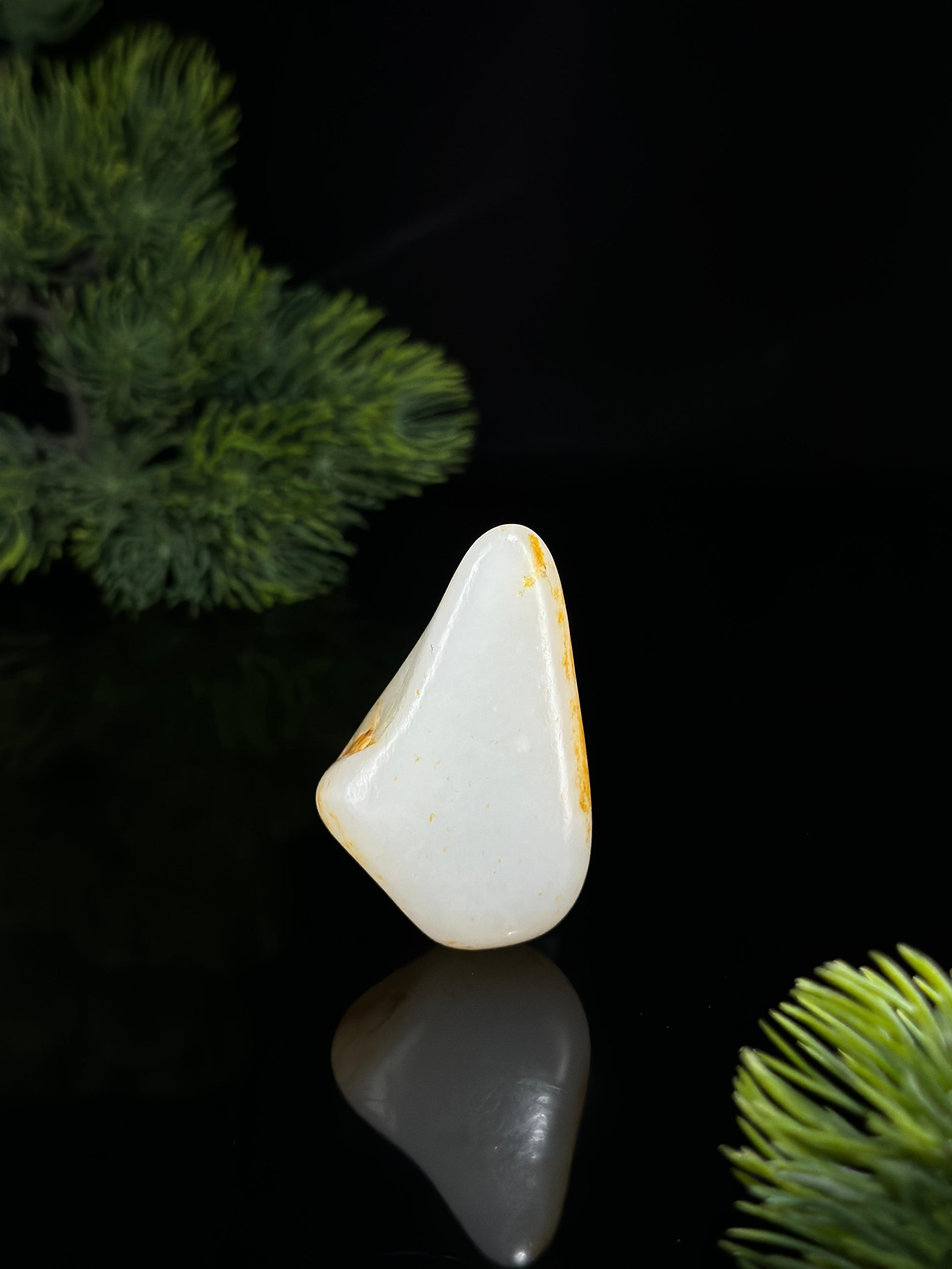新疆和田玉白玉洒金皮珍品挂件籽（yc478921）