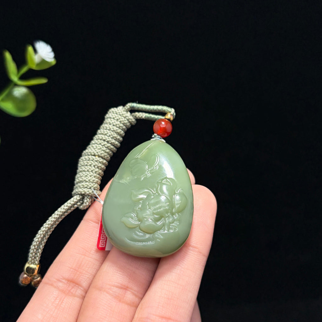和田碧玉粉青蝶恋花挂件（yc781614）