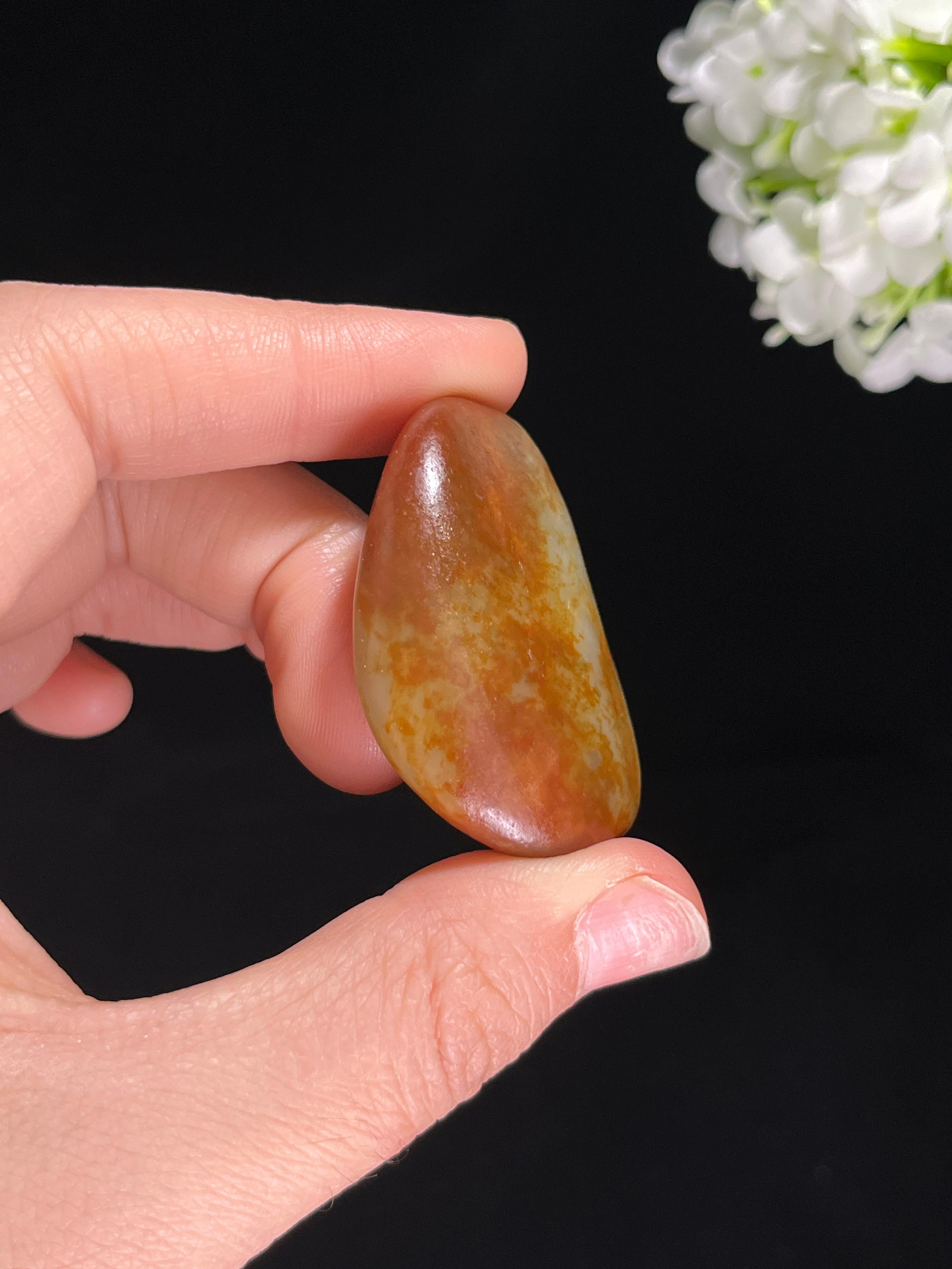 和田玉白玉洒金皮聚红皮籽料原石（yc258664） – 添福玉器